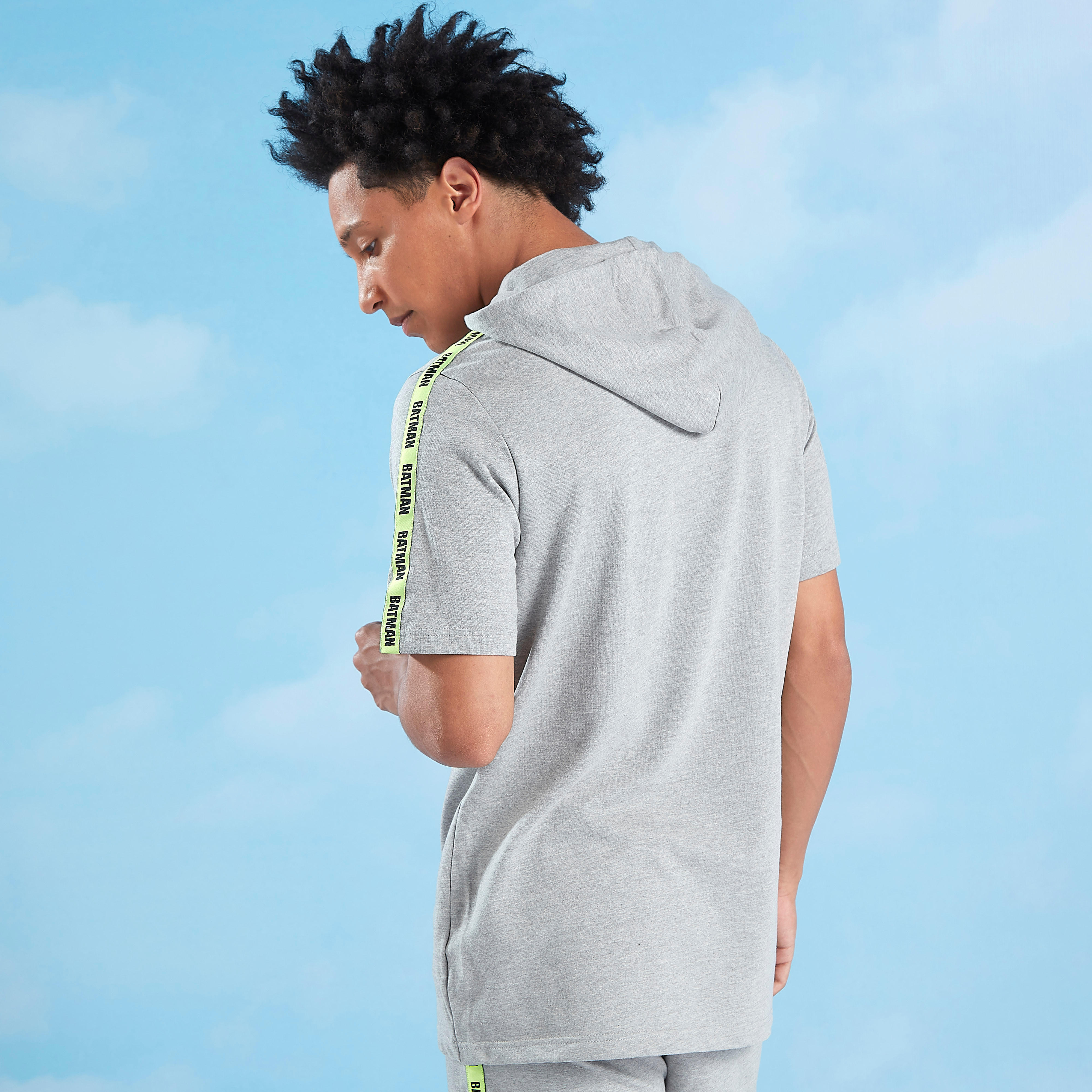 تيشيرت بأكمام قصيرة وقبعة وطبعات باتمان-men-clothing-tshirtsandpolos-tshirts-image-1