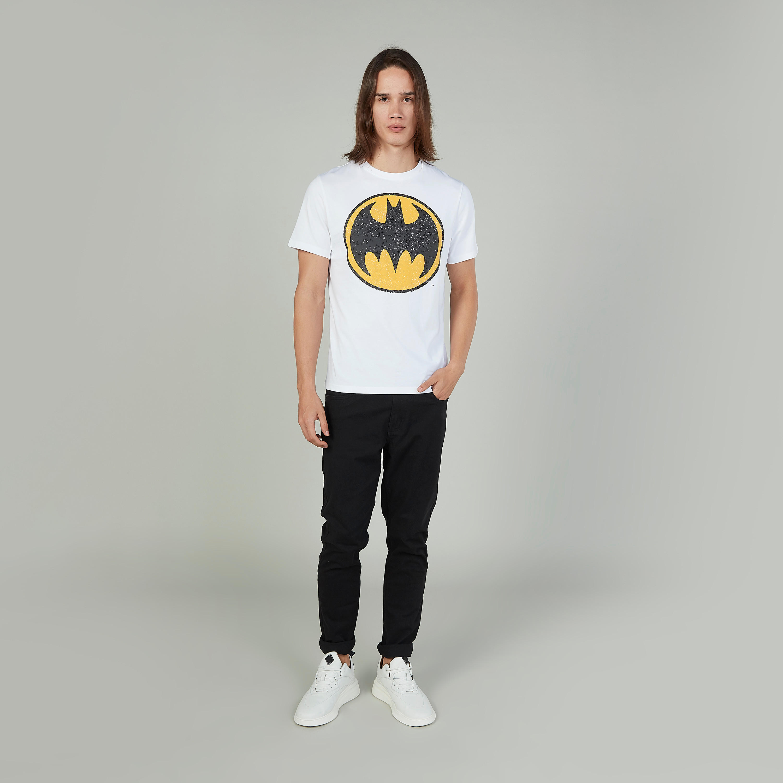 تيشيرت مستدام سليم بياقة ضيّقة وطبعات سمايلي وورلد -men-clothing-tshirtsandpolos-tshirts-image-4