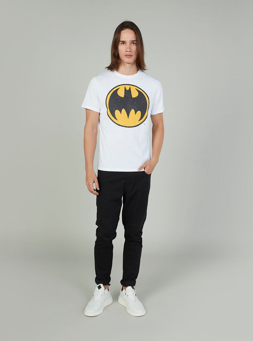 تيشيرت مستدام سليم بياقة ضيّقة وطبعات سمايلي وورلد -men-clothing-tshirtsandpolos-tshirts-image-4