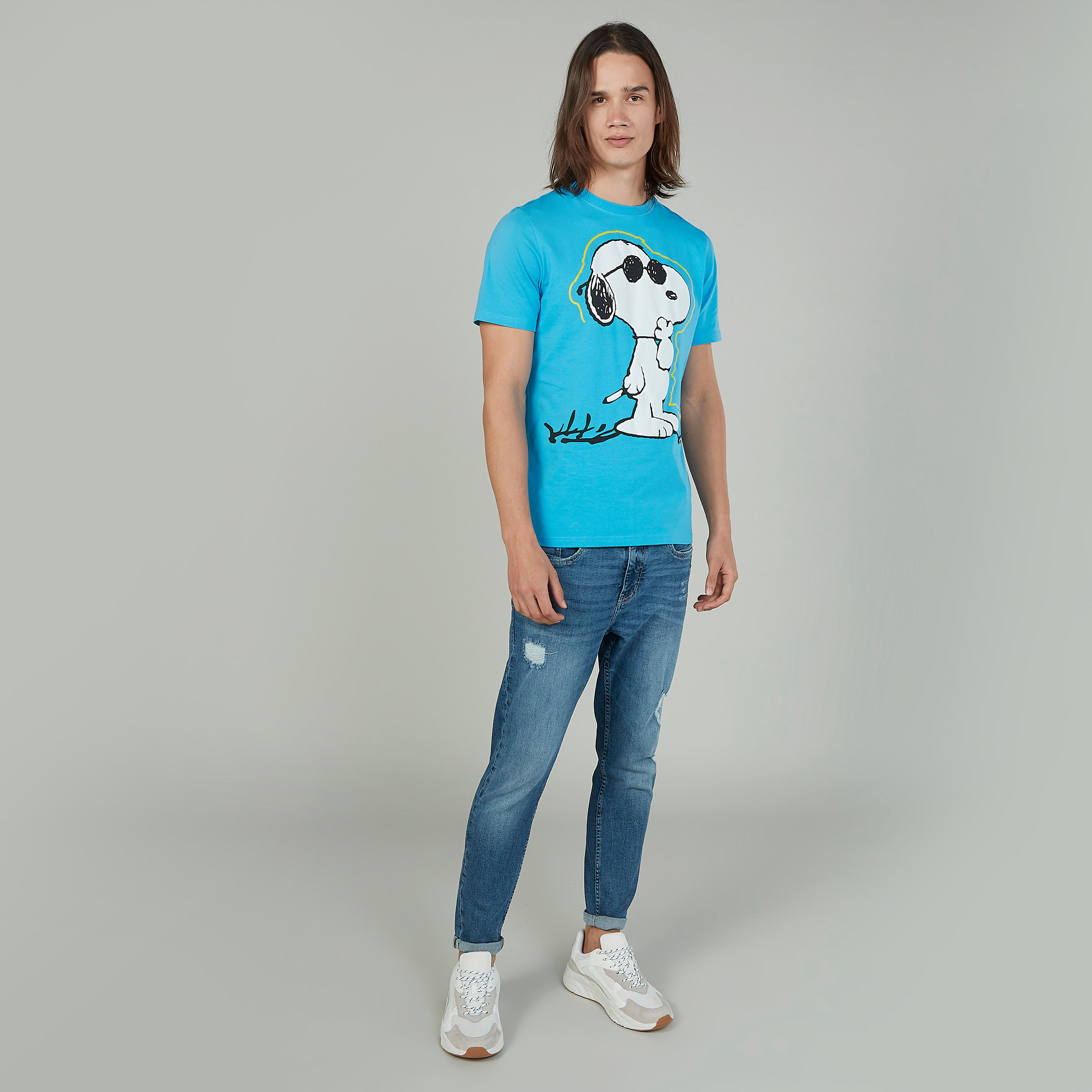 Sustainable Slim Fit Snoopy Printed T-shirt with Crew Neck-men-clothing-tshirtsandpolos-tshirts-image-2