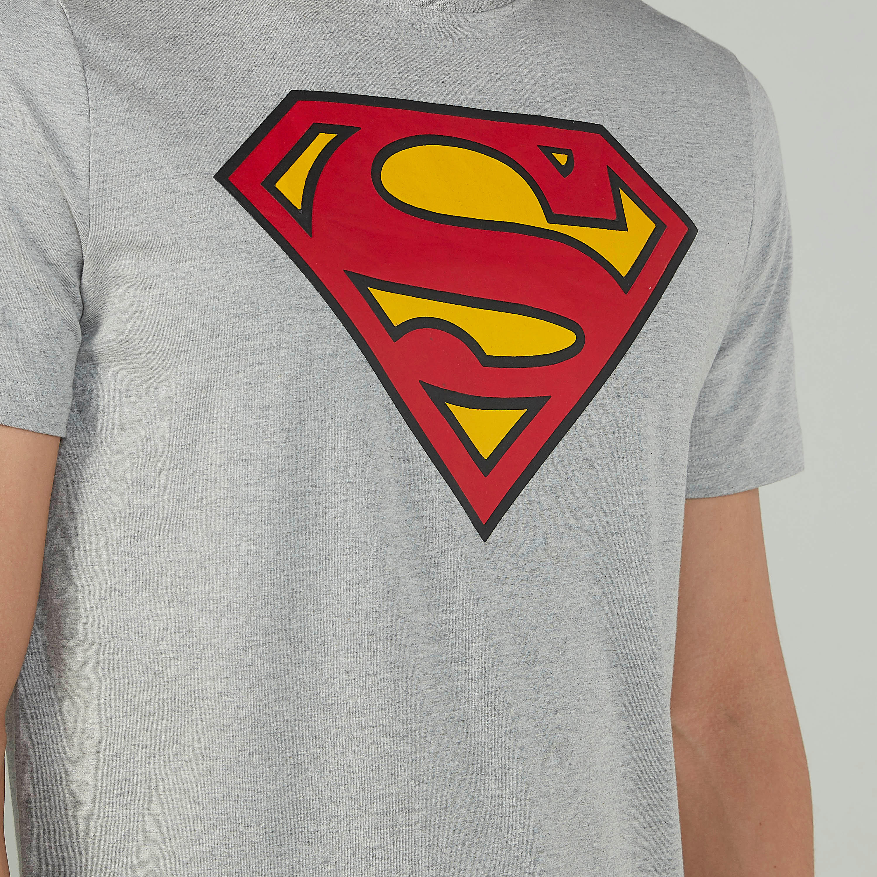 Sustainable Slim Fit Superman Printed T-shirt with Crew Neck-men-clothing-tshirtsandpolos-tshirts-image-3