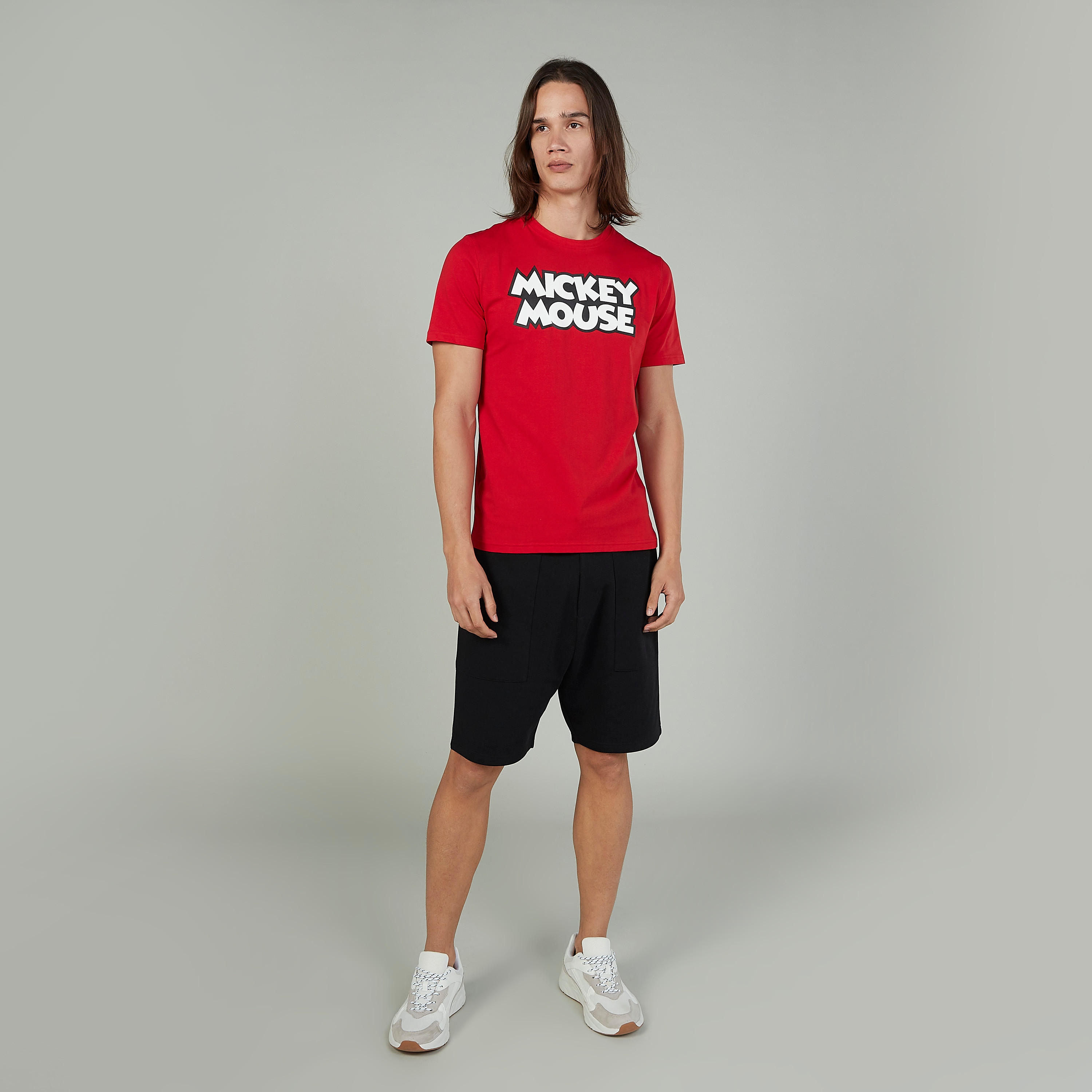 تيشيرت مستدام سليم بياقة ضيّقة وأكمام قصيرة وطبعات  -men-clothing-tshirtsandpolos-tshirts-image-2