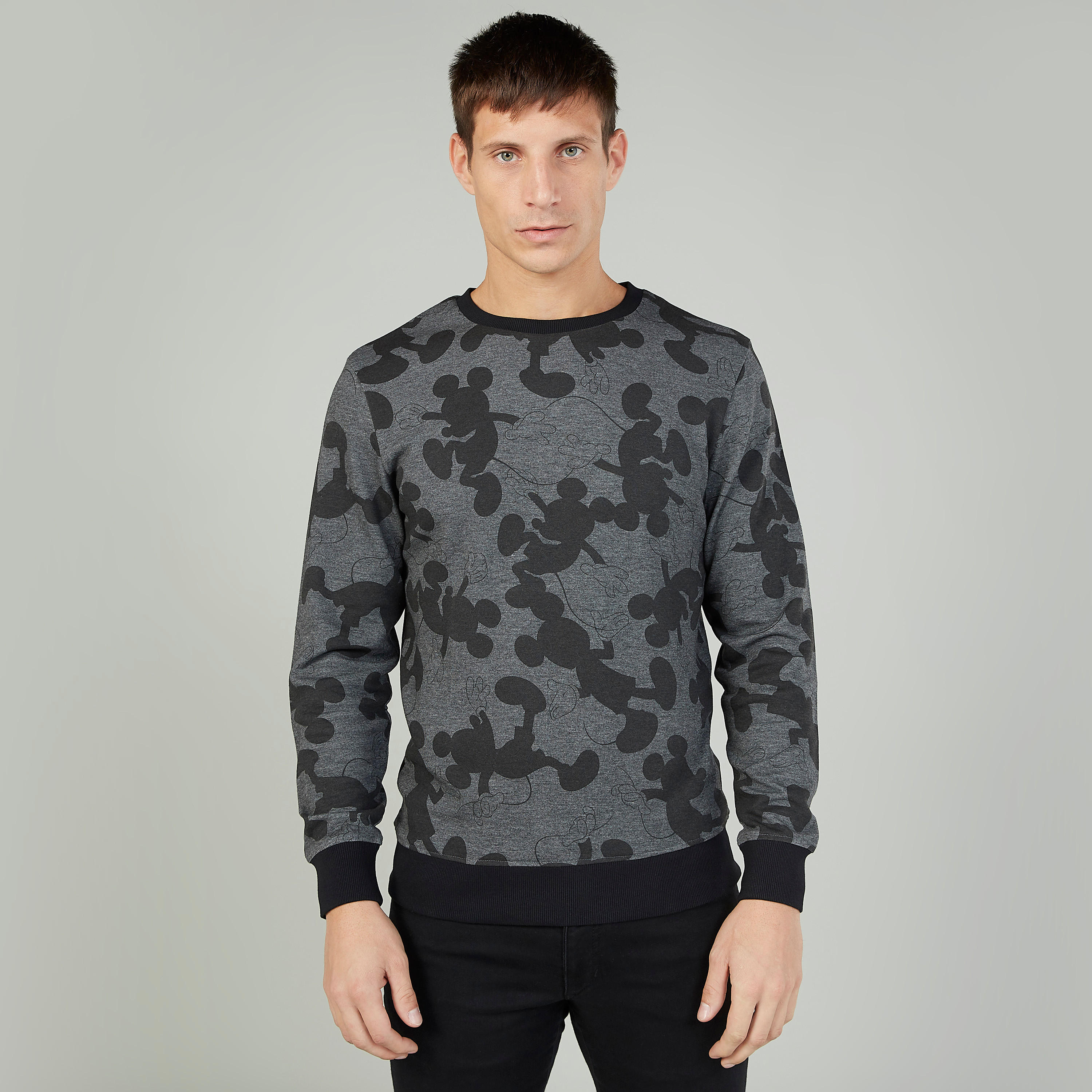 سويت شيرت بأكمام طويلة وطبعات ميكي ماوس-men-winterwear-hoodiesandsweatshirts-image-5