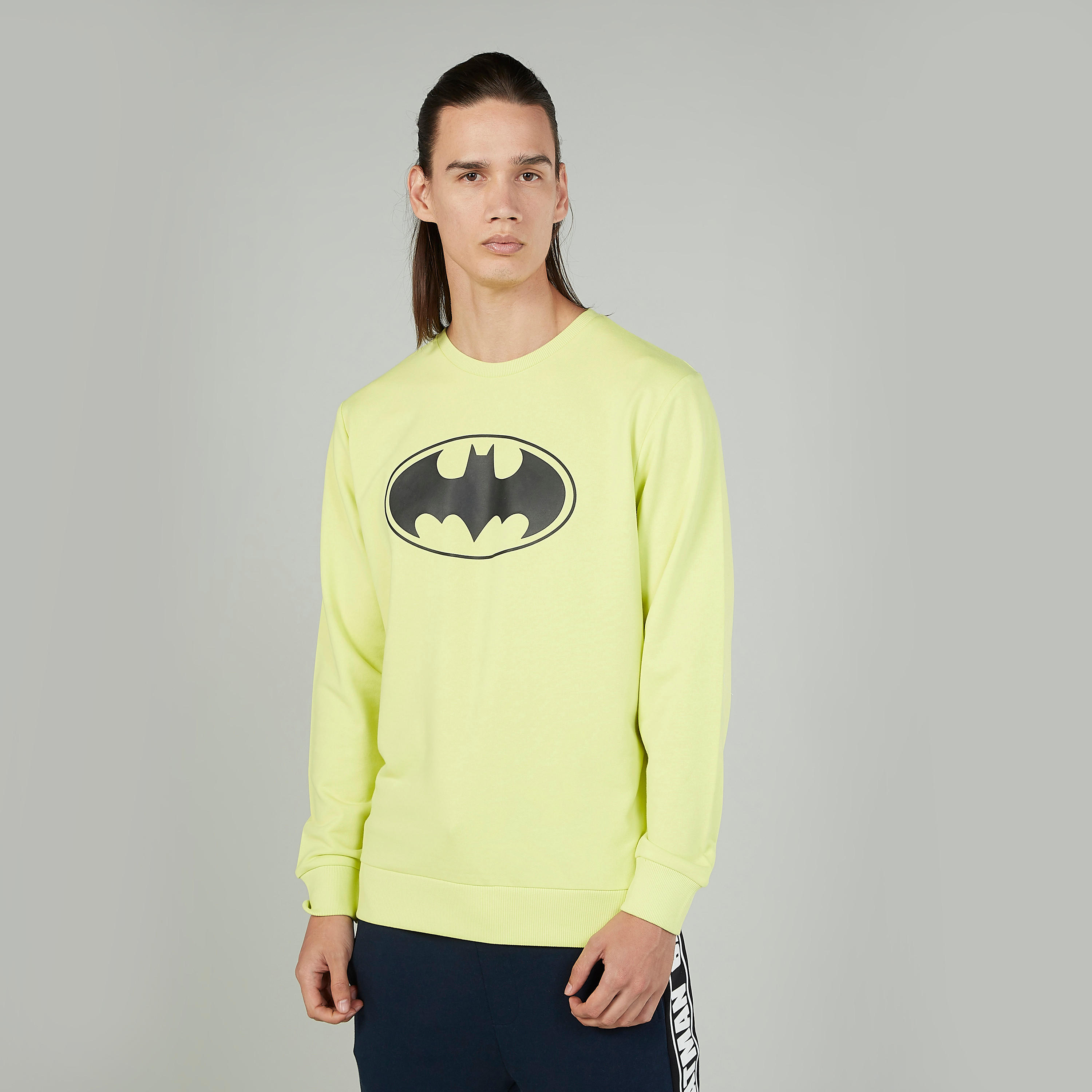 سويت شيرت بياقة ضيقة وأكمام طويلة وطبعات باتمان-men-winterwear-hoodiesandsweatshirts-image-1