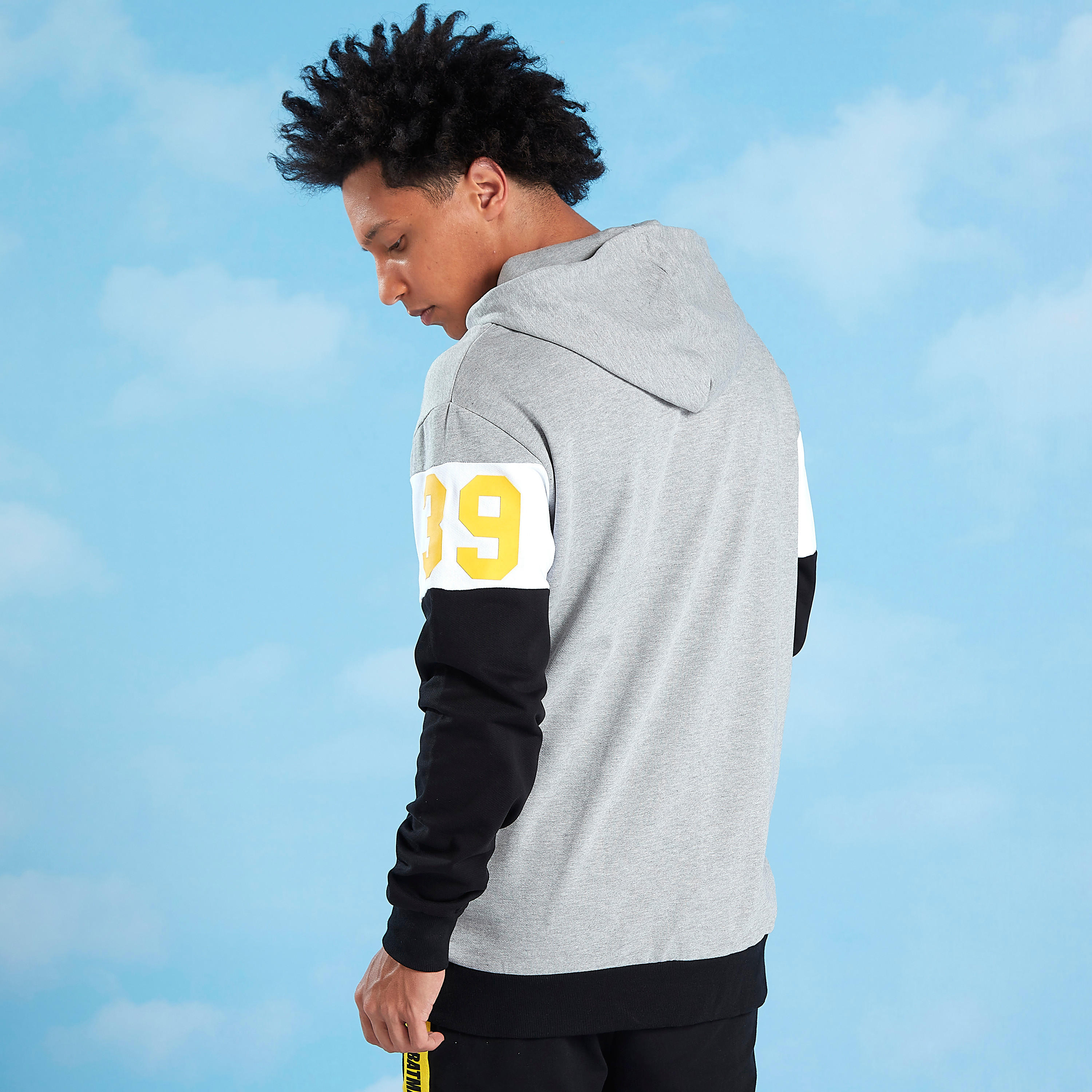 Batman Printed Hoodie with Long Sleeves-men-winterwear-hoodiesandsweatshirts-image-5