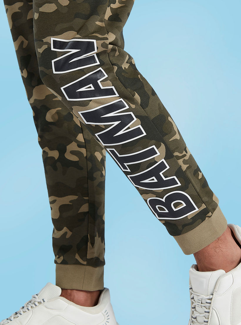 تيشيرت مستدام بأكمام قصيرة وطبعات سمايلي وورلد -men-clothing-bottoms-joggers-image-3