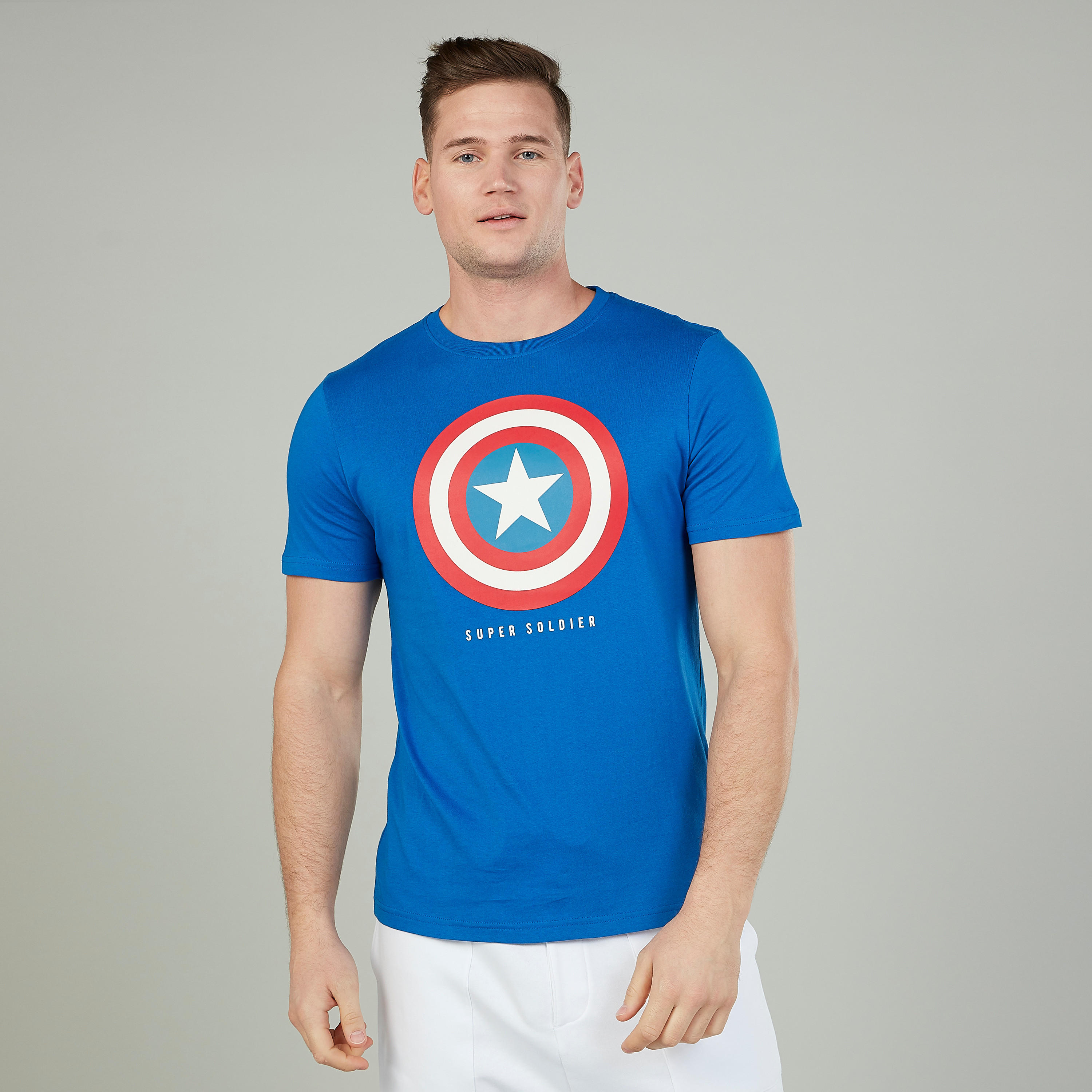 تيشيرت سليم بياقة ضيقة وطبعات كابتن أمريكا-men-clothing-tshirtsandpolos-tshirts-image-1