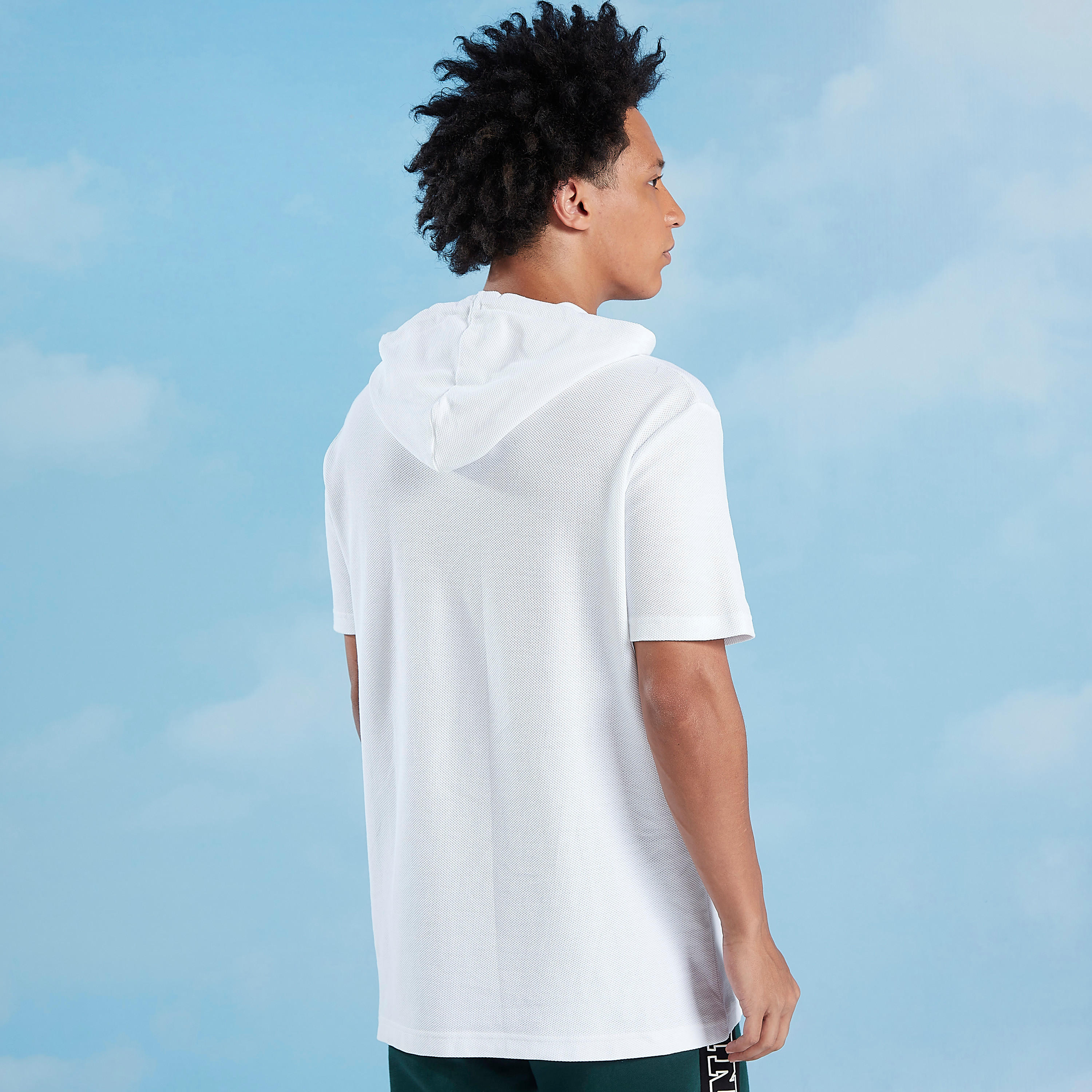 تيشيرت بأكمام قصيرة وطبعات ميكي ماوس وفريندز-men-clothing-tshirtsandpolos-tshirts-image-4