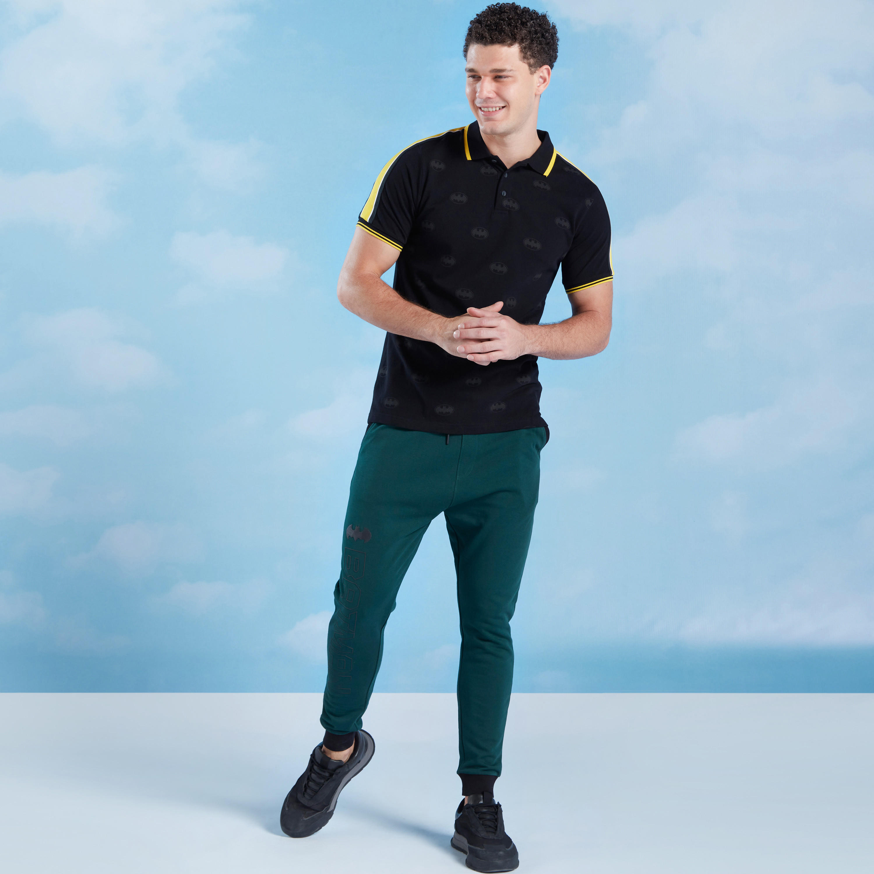Batman Print Jog Pants with Pocket Detail and Drawstring-men-clothing-bottoms-joggers-image-2