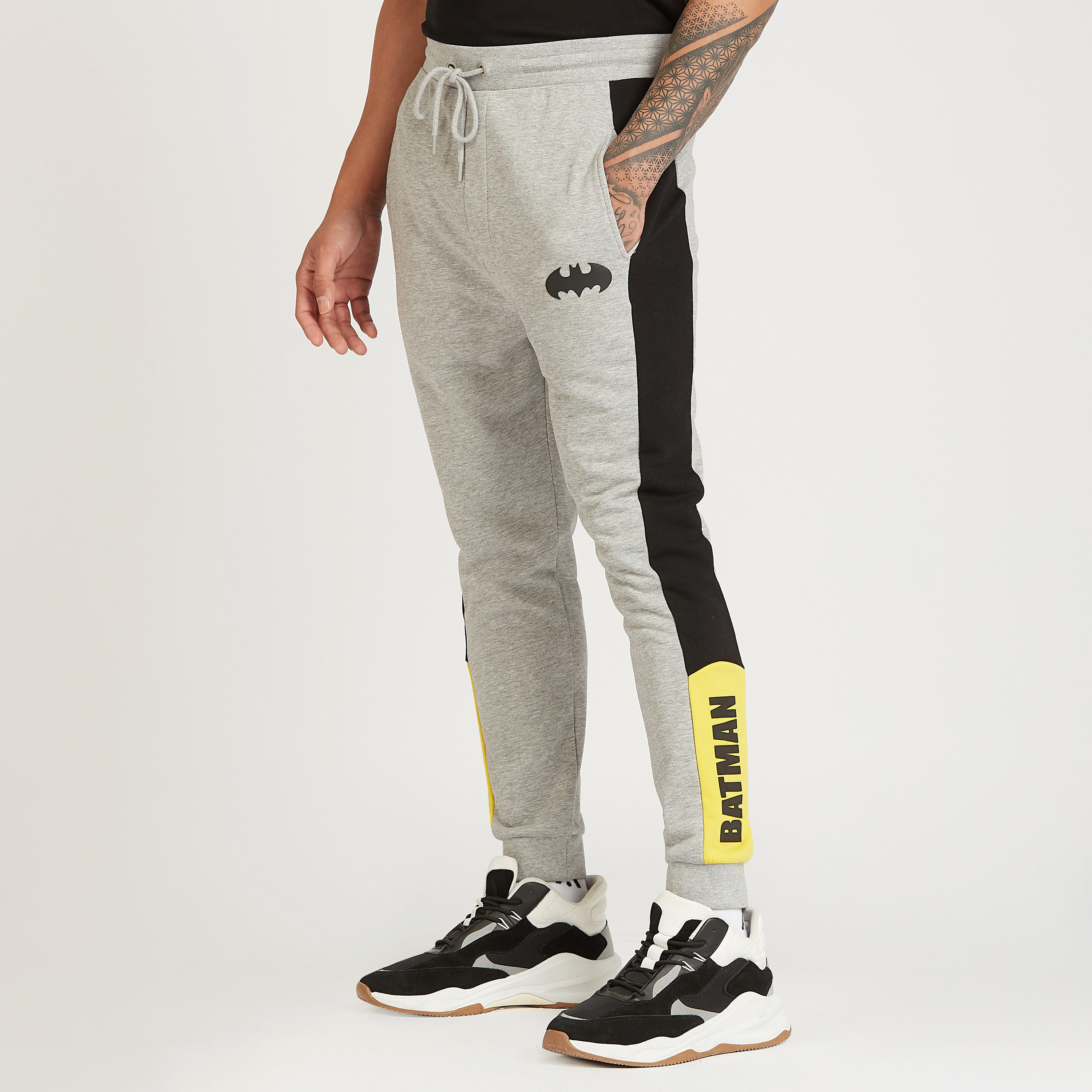 Batman Print Jog Pants with Pocket Detail and Drawstring-men-clothing-bottoms-joggers-image-5