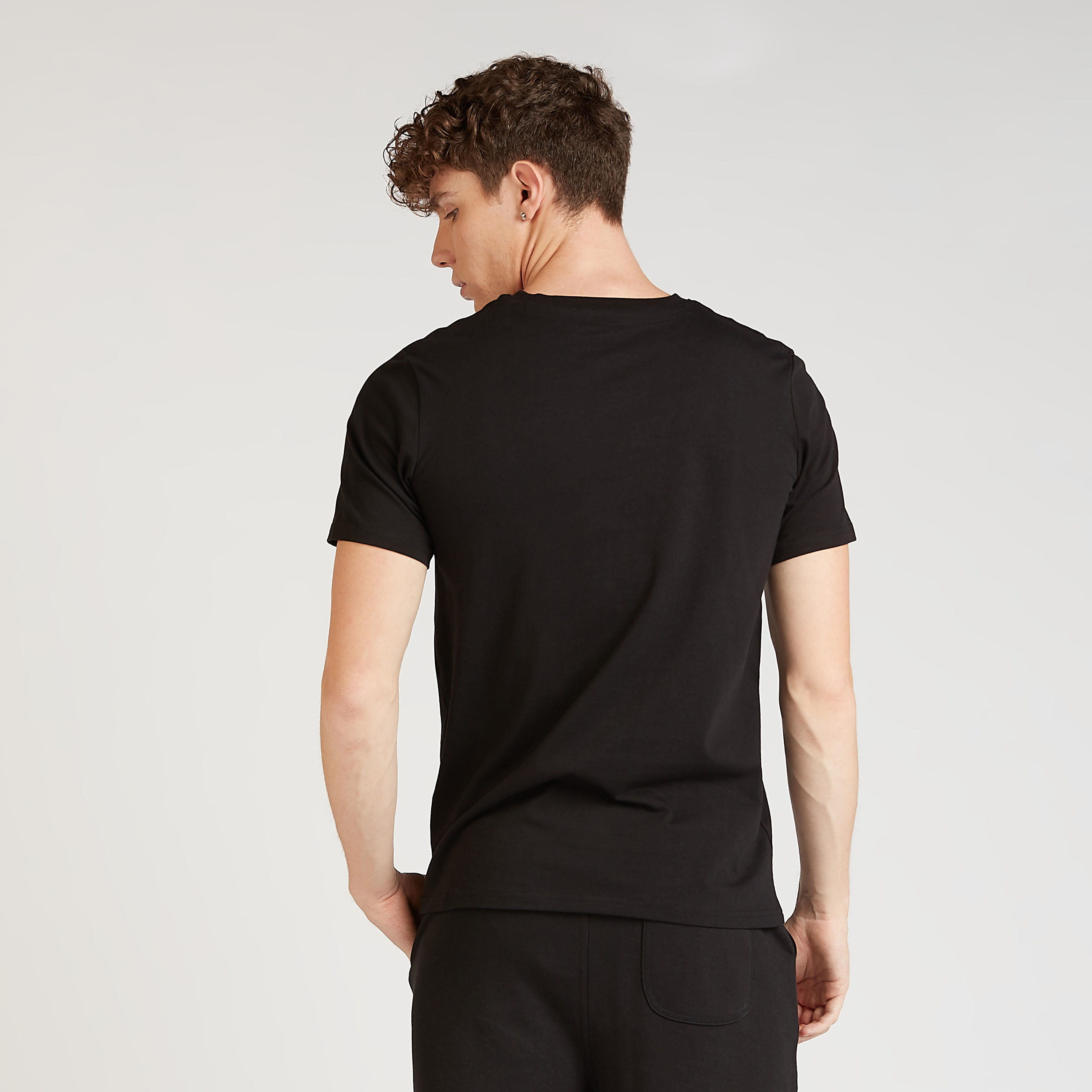 تيشيرت بقصة سليم بياقة ضيقة وأكمام قصيرة وطبعات ميكي ماوس-men-clothing-tshirtsandpolos-tshirts-image-4