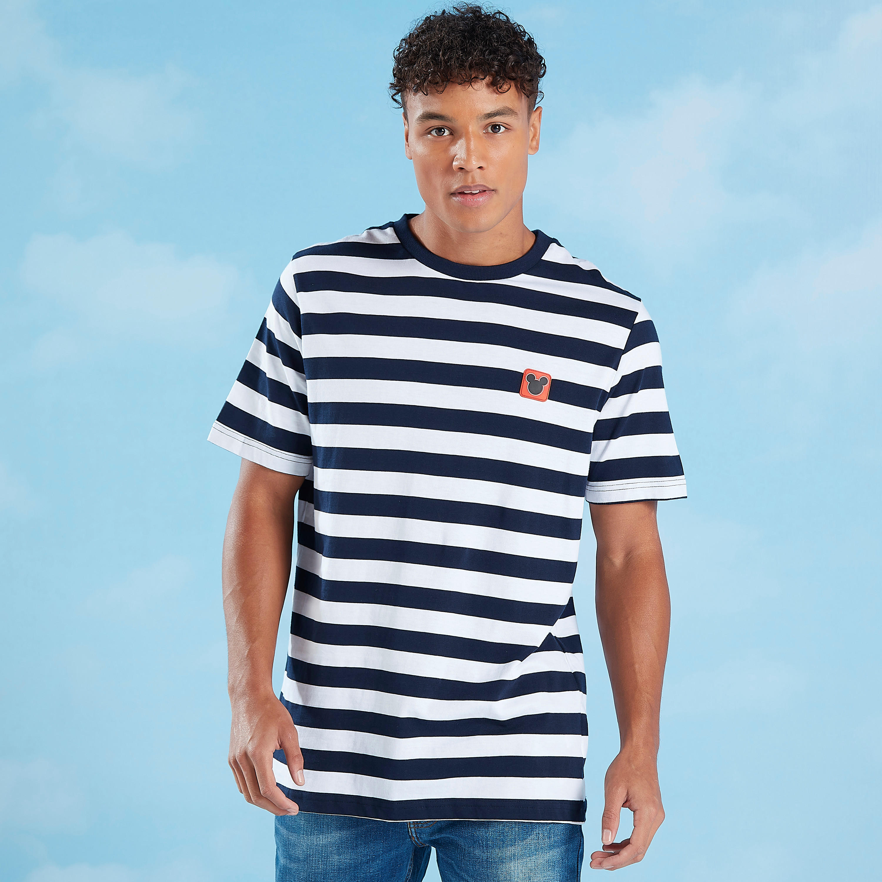 Slim Fit Mickey Mouse Applique Detail T-shirt with Crew Neck-men-clothing-tshirtsandpolos-tshirts-image-1