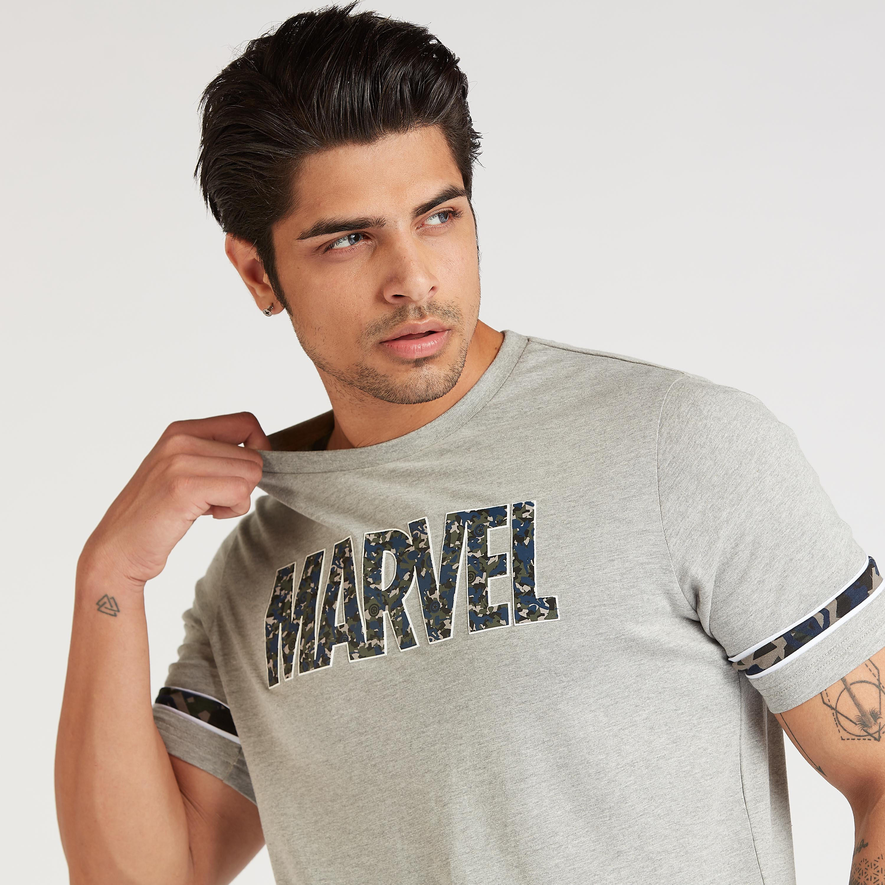 Slim Fit Marvel Print T-shirt with Crew Neck and Short Sleeves-men-clothing-tshirtsandpolos-tshirts-image-3