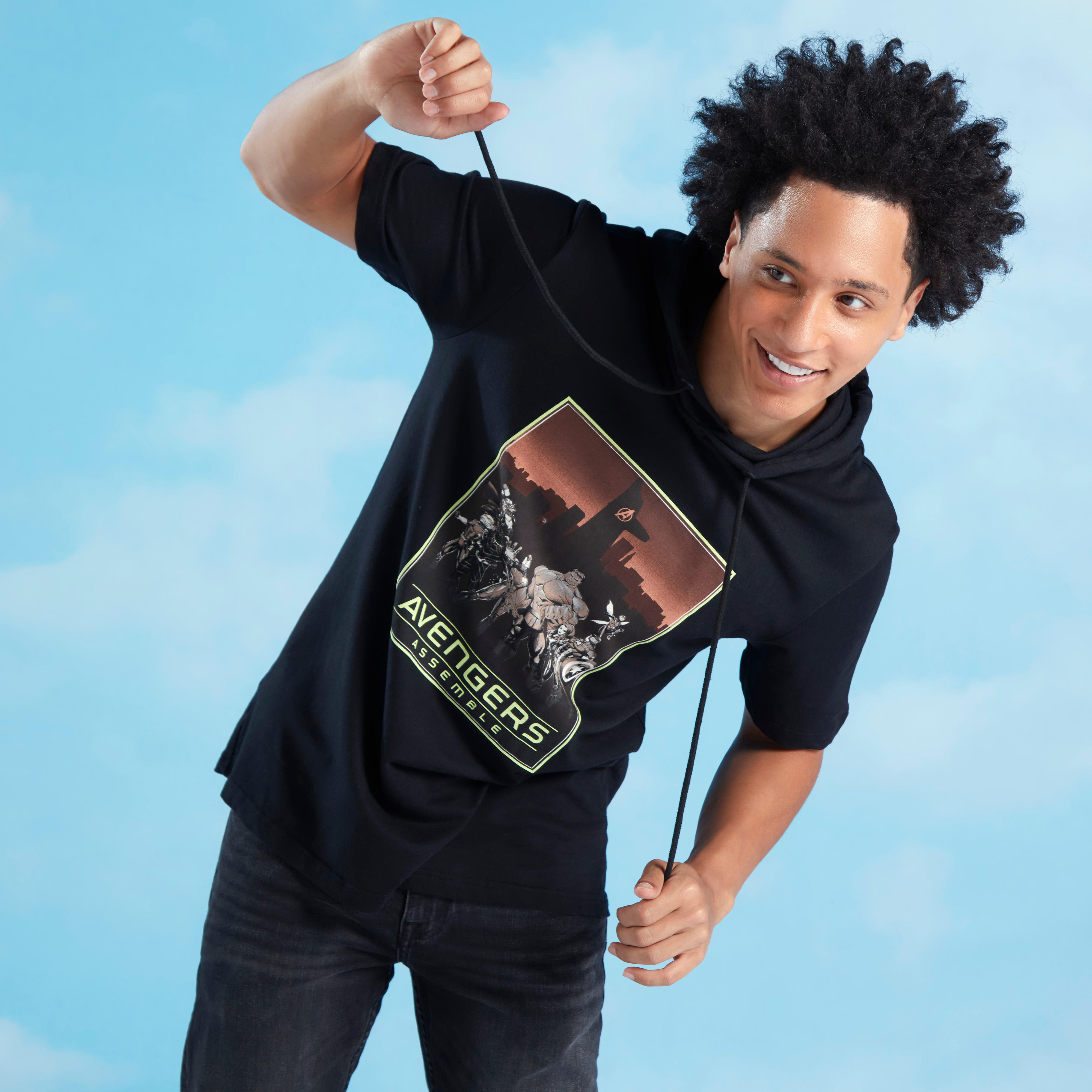 Slim Fit Avengers Print T-shirt with Short Sleeves and Hood-men-clothing-tshirtsandpolos-tshirts-image-1