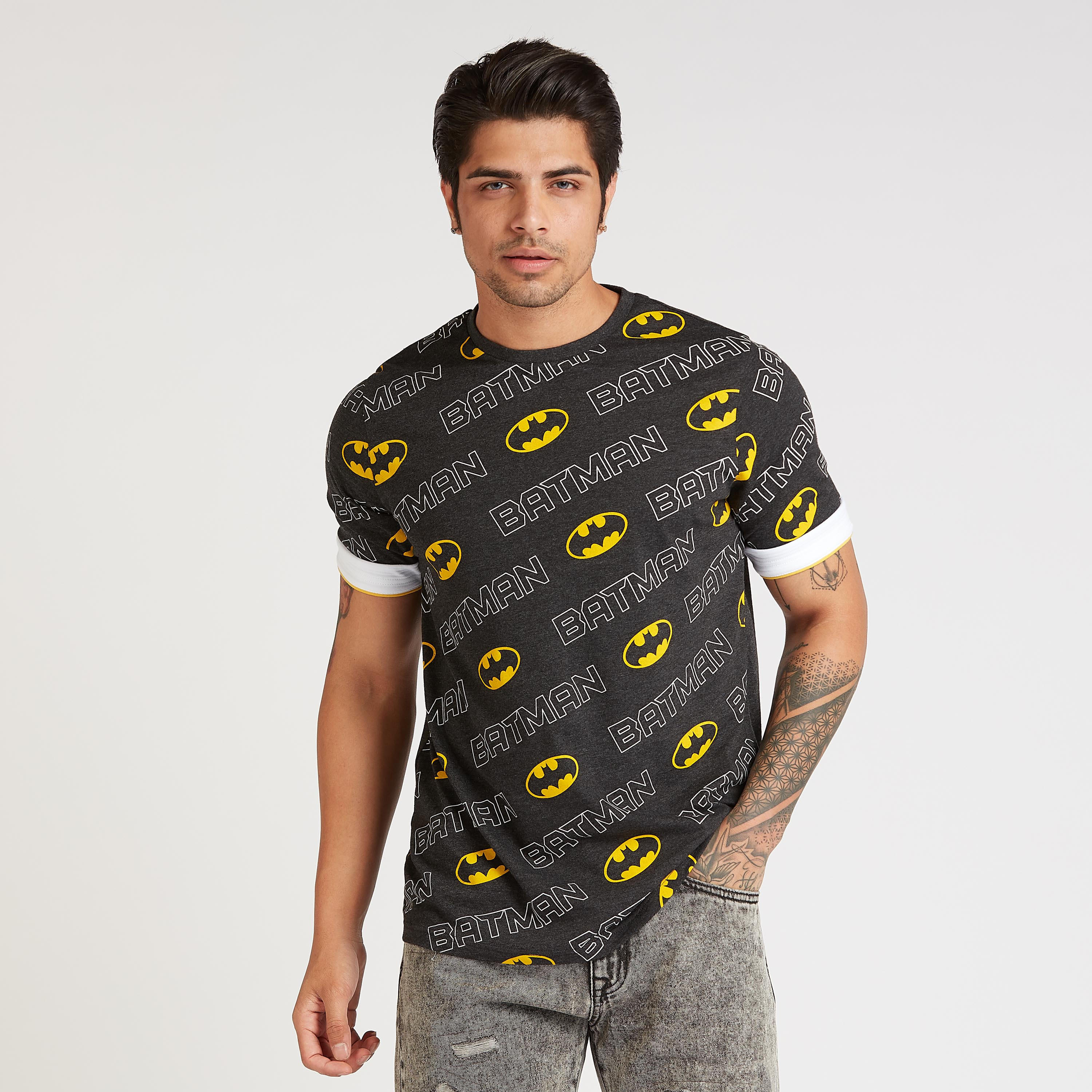 تيشيرت سليم بياقة ضيّقة وأكمام قصيرة وطبعات باتمان-men-clothing-tshirtsandpolos-tshirts-image-1