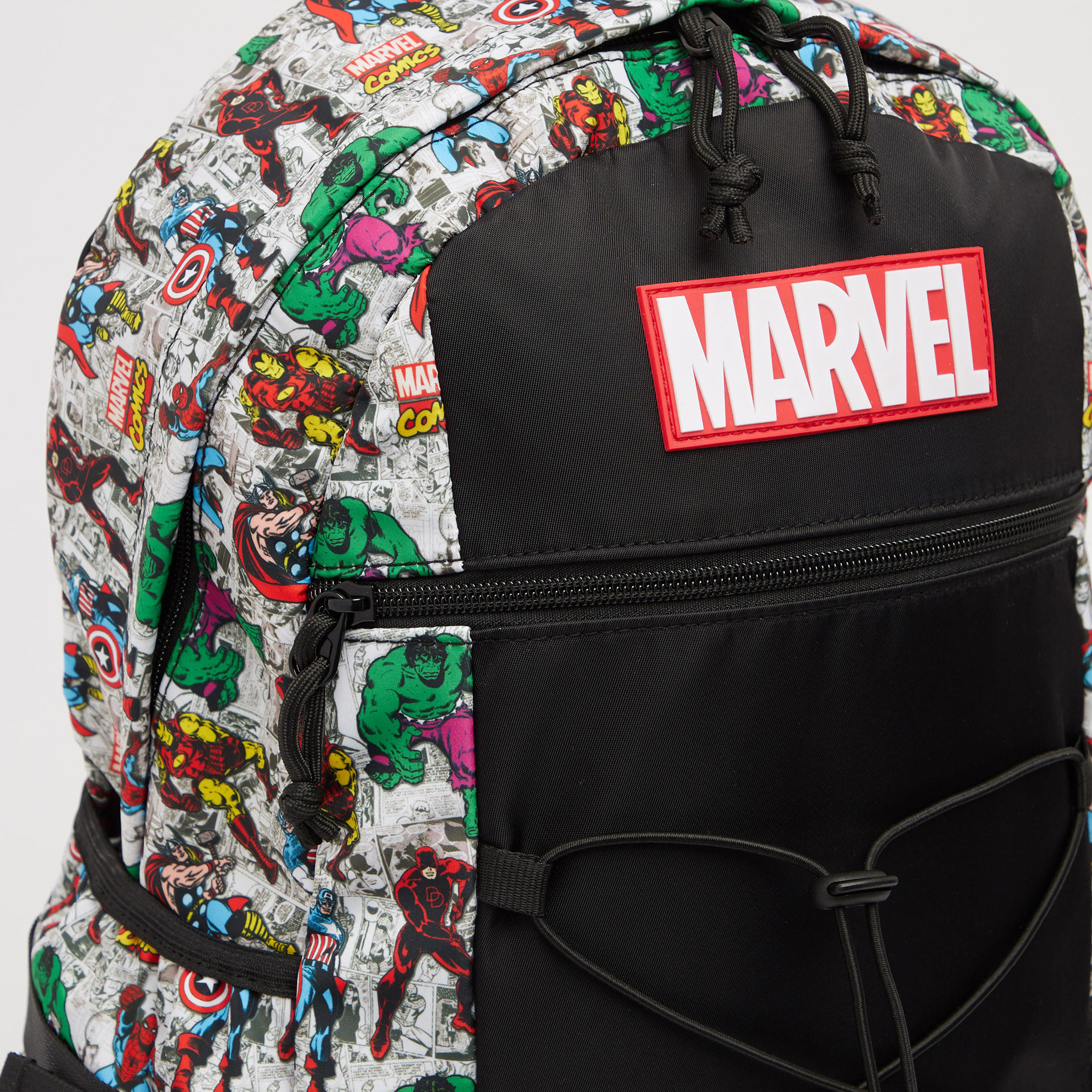 شنطة ظهر بحمّالات كتف قابلة للتعديل وطبعات مارفل-men-bags-image-3
