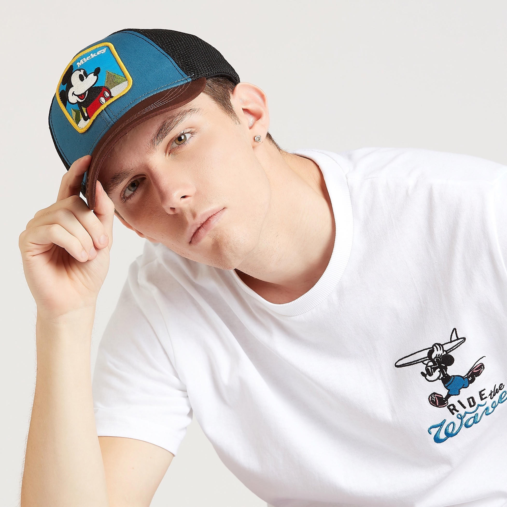 قبعة كاب بزر إغلاق كباس و زخارف ميكي ماوس-men-caps-image-2