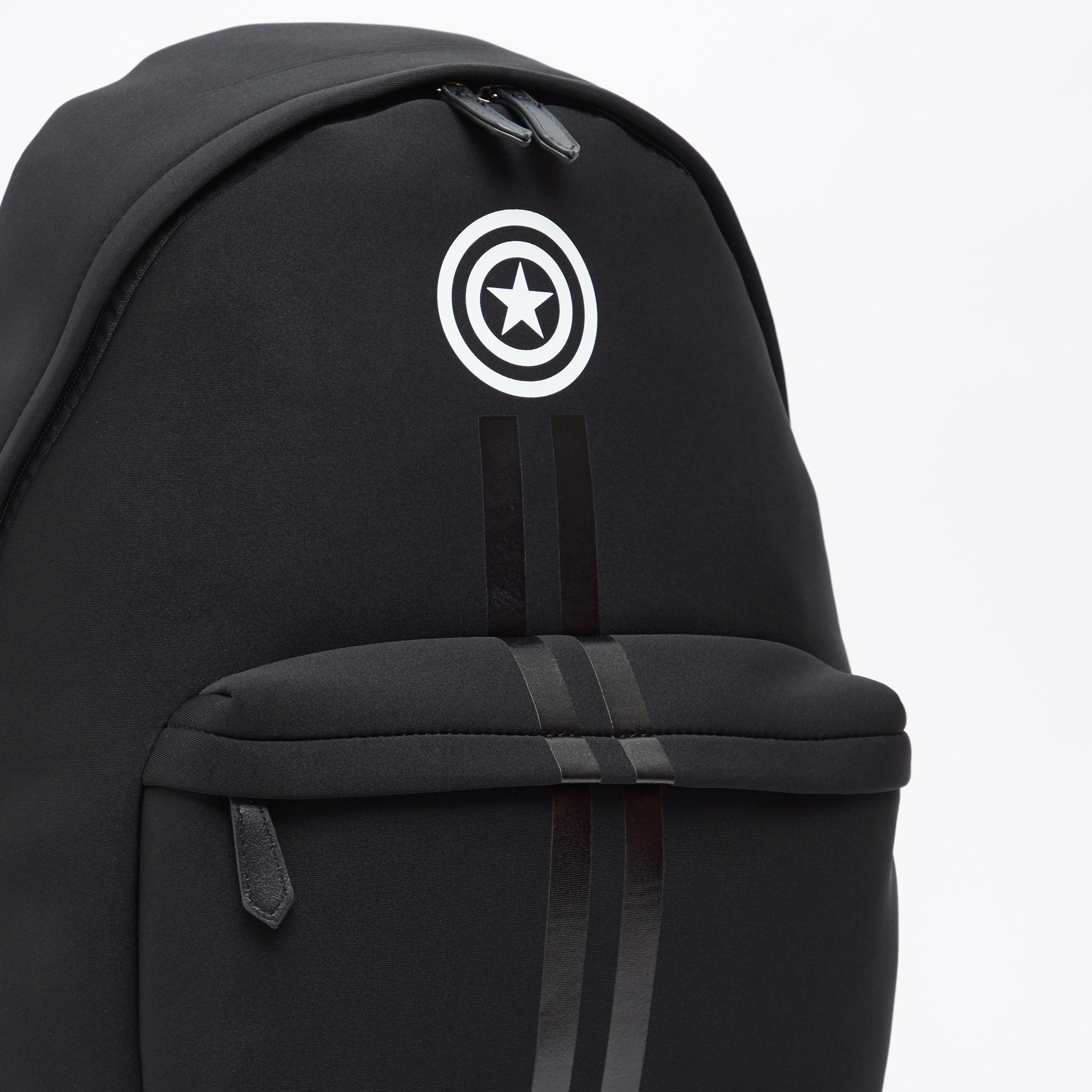 شنطة ظهر بحمّالات كتف قابلة للتّعديل بطبعات كابتن أمريكا-men-bags-image-3