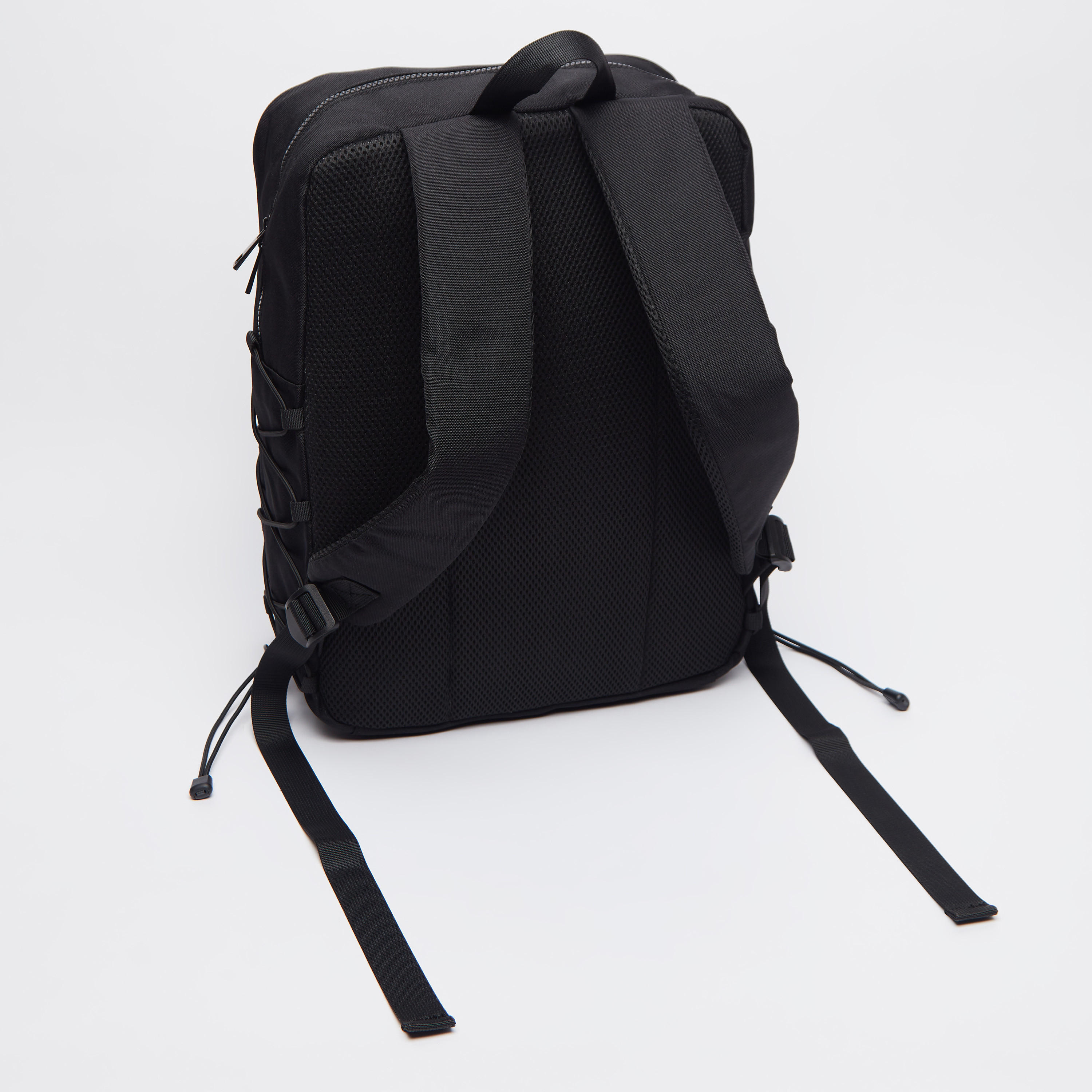 Marvel Embroidered Backpack with Adjustable Shoulder Straps-men-bags-image-4
