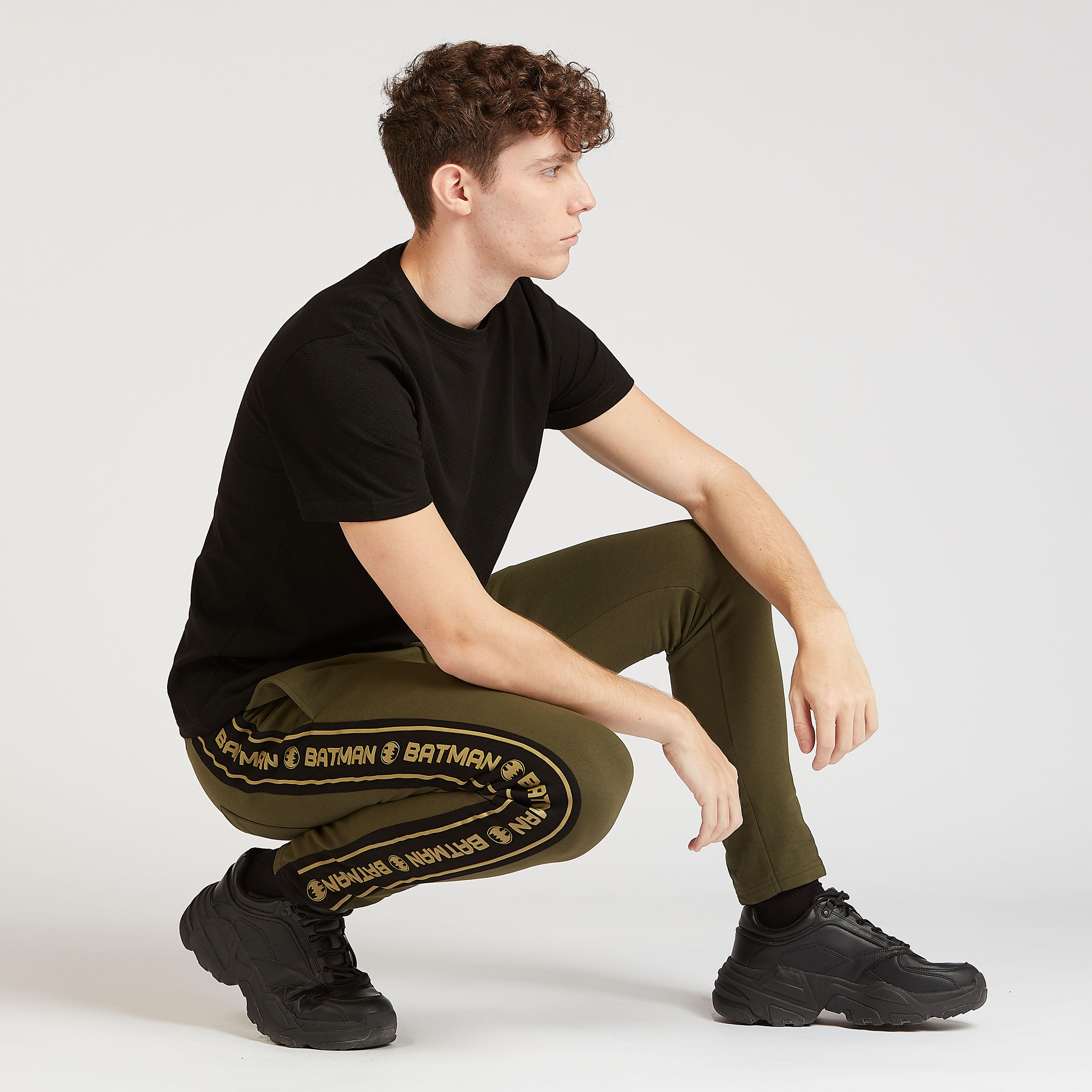 Batman Print Jog Pants with Tape Detail and Drawstring Closure-men-clothing-bottoms-joggers-image-3