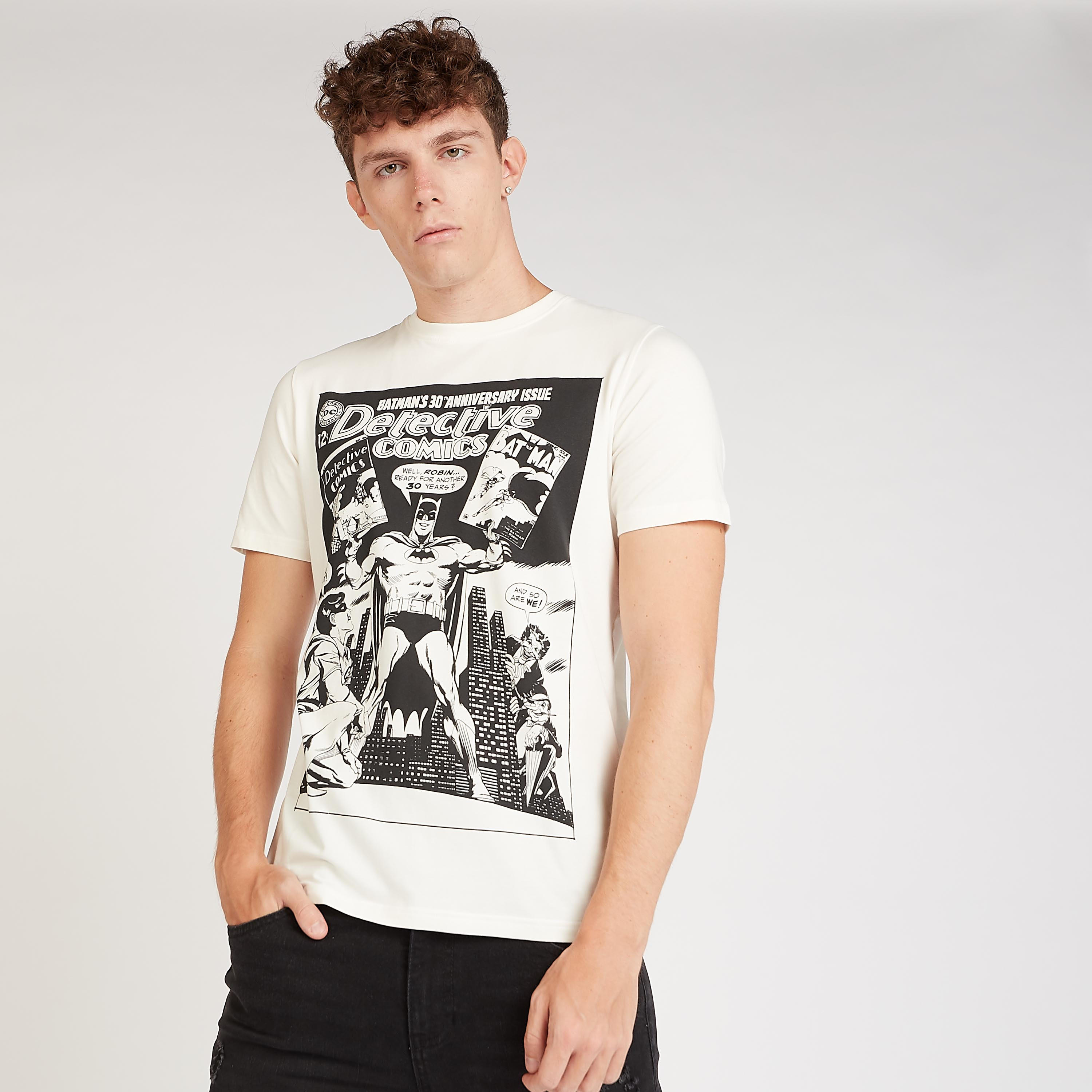 تيشيرت بياقة ضيقة وأكمام قصيرة وطبعات-men-clothing-tshirtsandpolos-tshirts-image-3
