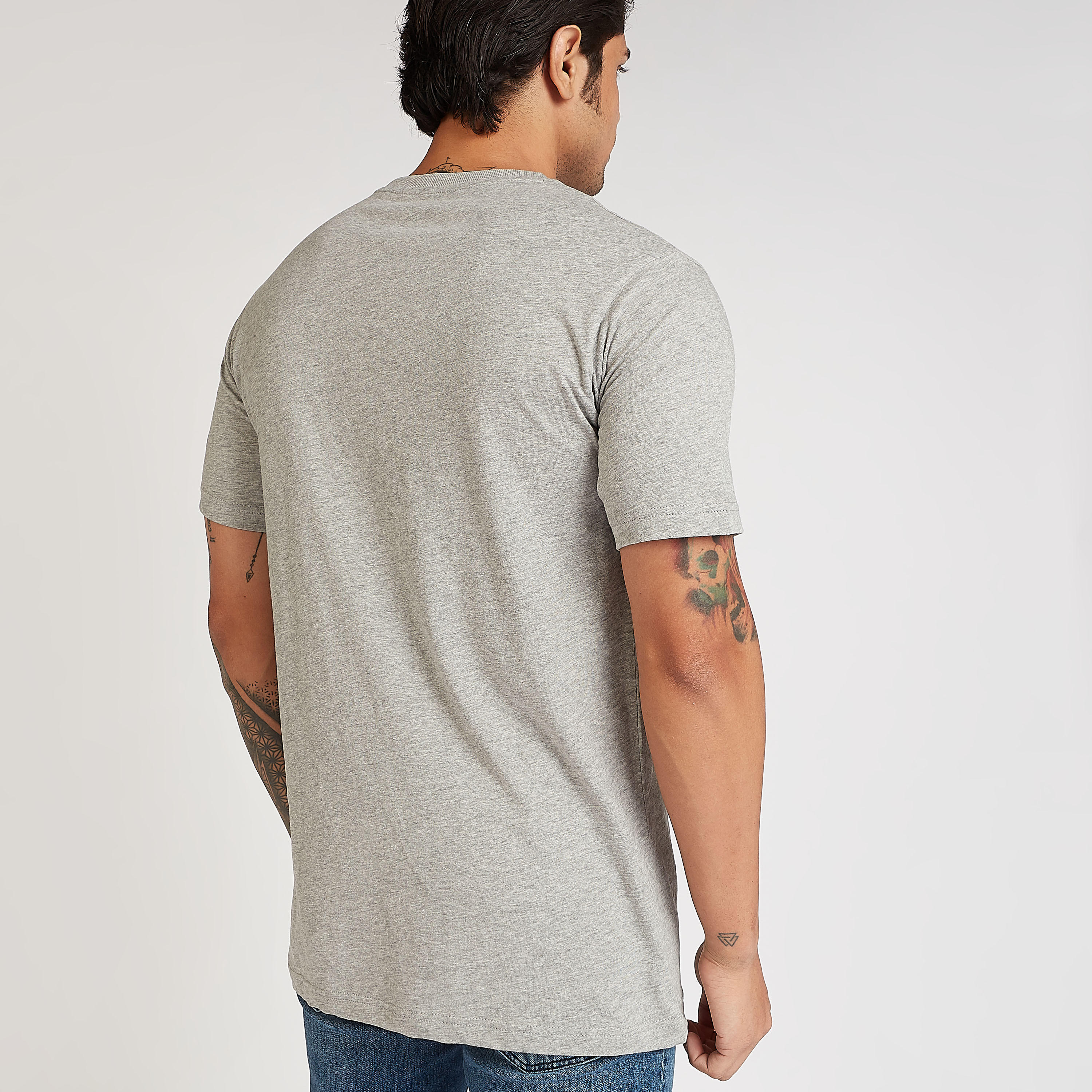 تيشيرت سليم بياقة ضيّقة وأكمام قصيرة وطبعات ناسا-men-clothing-tshirtsandpolos-tshirts-image-4