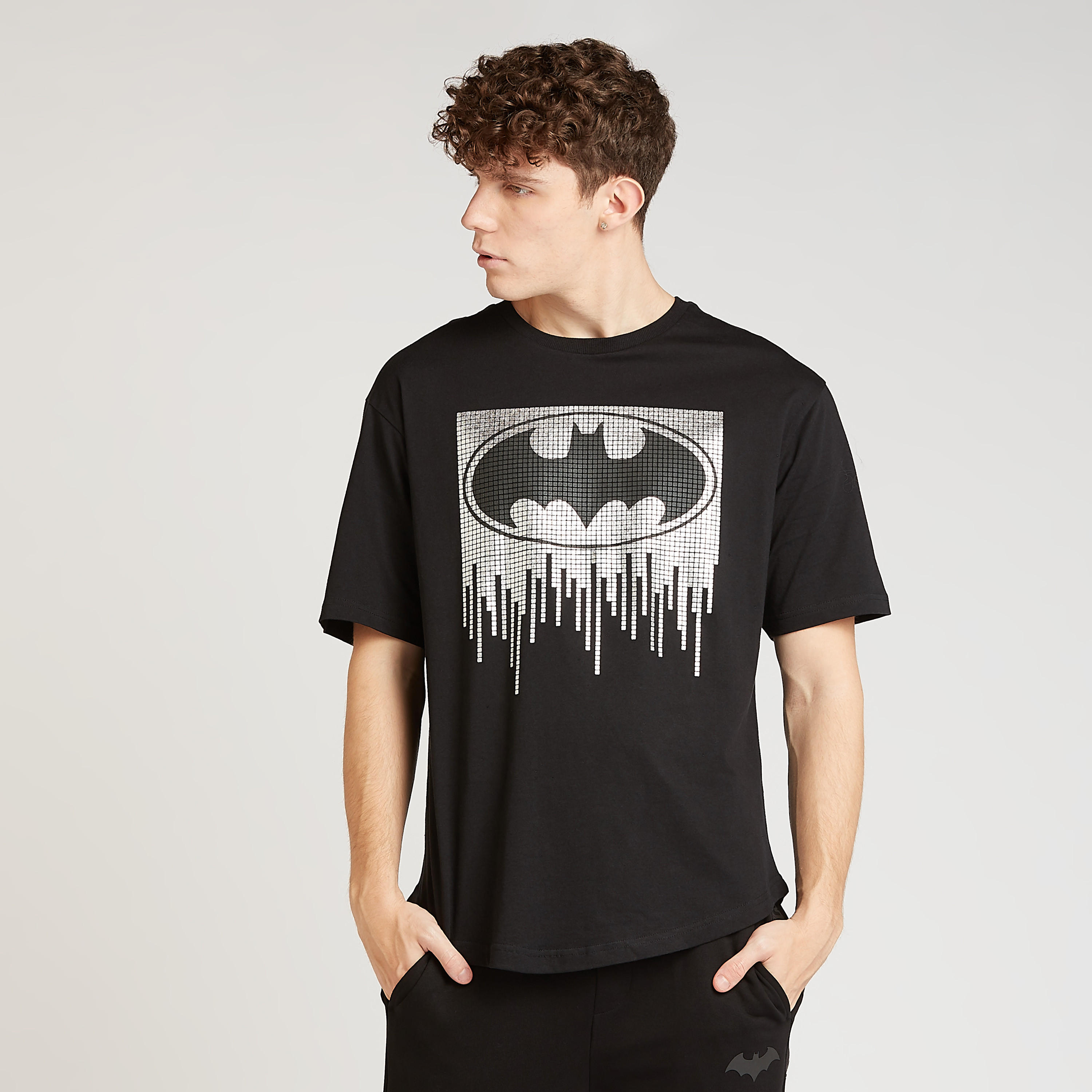 Slim Fit Batman Print T-shirt with Crew Neck and Short Sleeves-men-clothing-tshirtsandpolos-tshirts-image-1