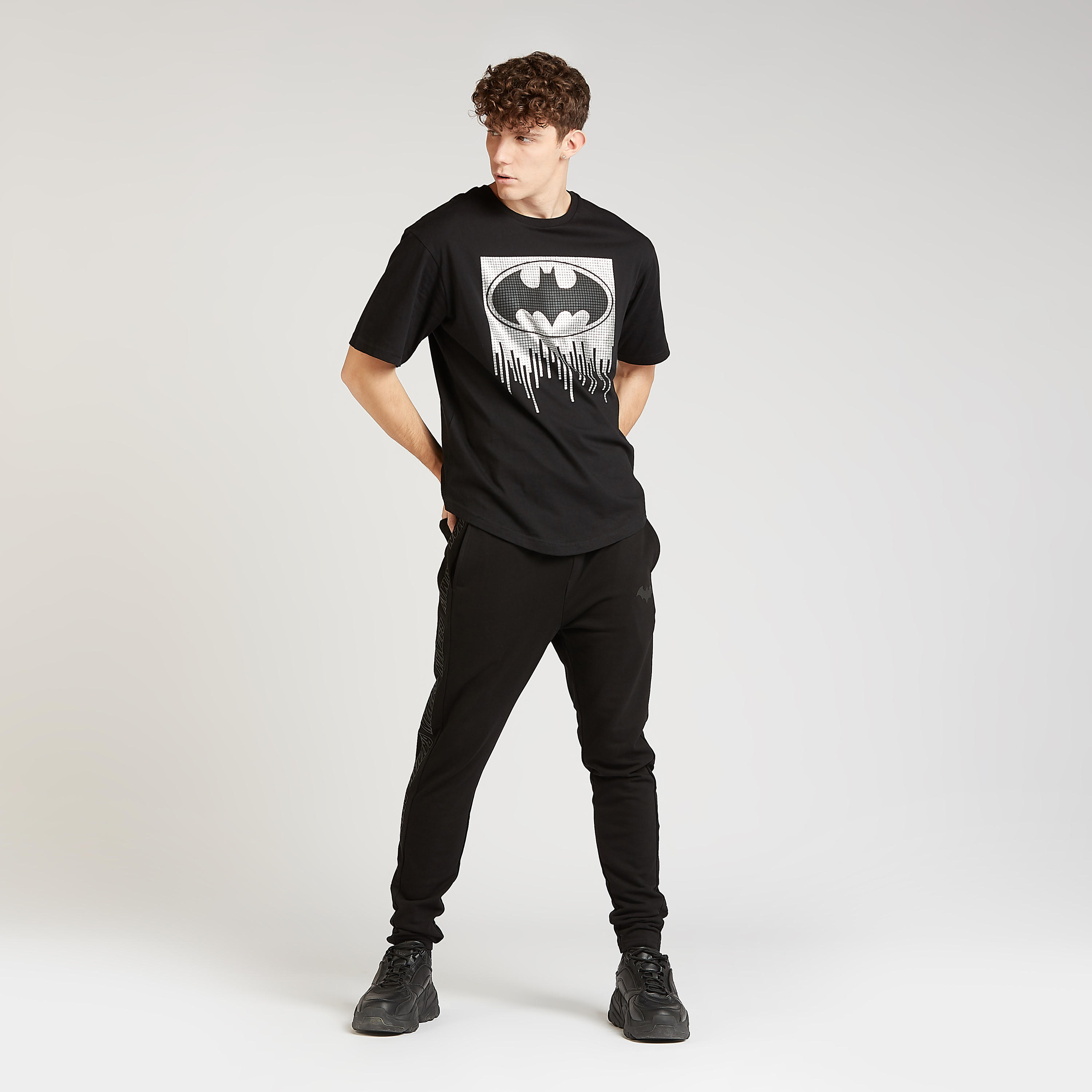 Slim Fit Batman Print T-shirt with Crew Neck and Short Sleeves-men-clothing-tshirtsandpolos-tshirts-image-2