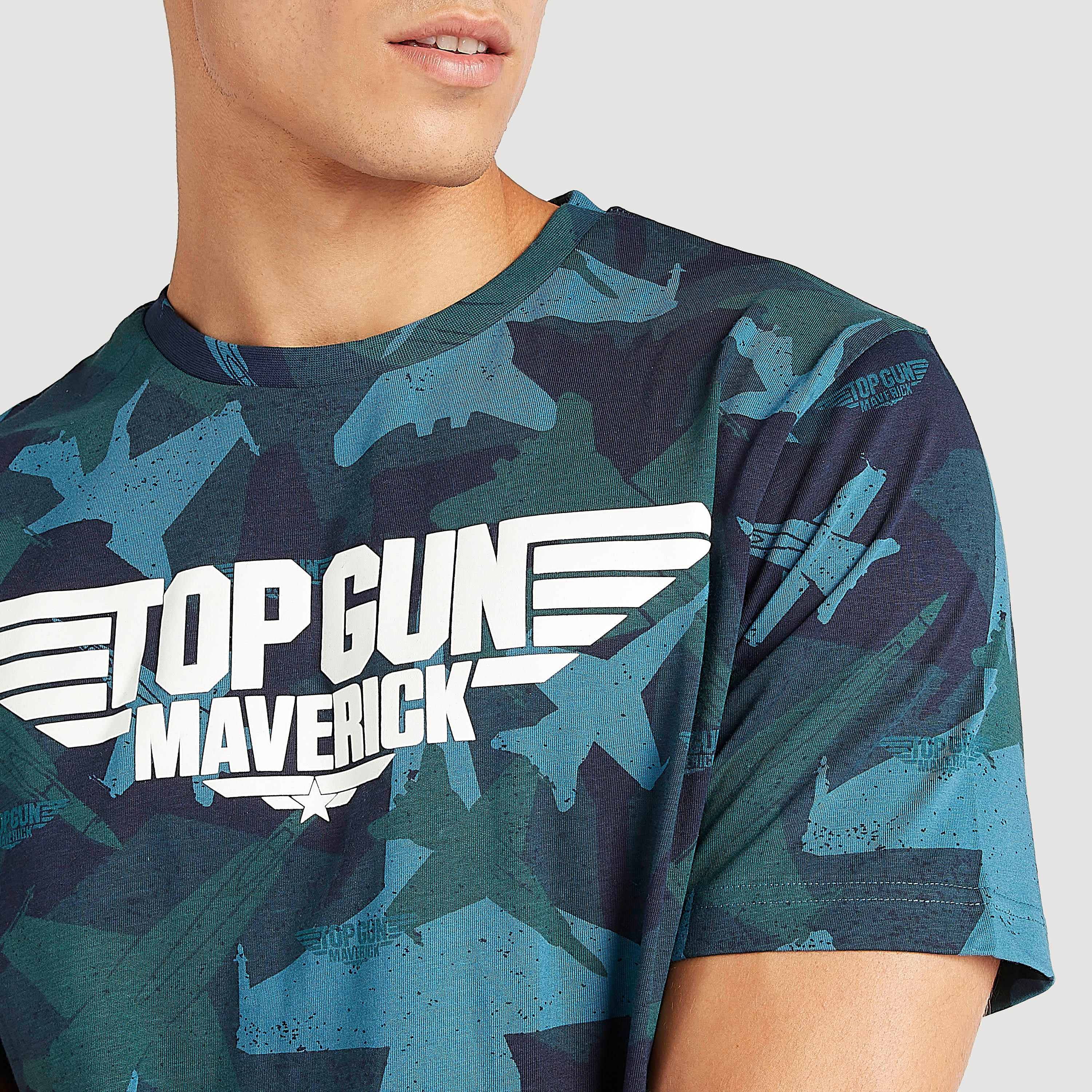 Top Gun Maverick Print T-shirt with Short Sleeves and Crew Neck-men-clothing-tshirtsandpolos-tshirts-image-5