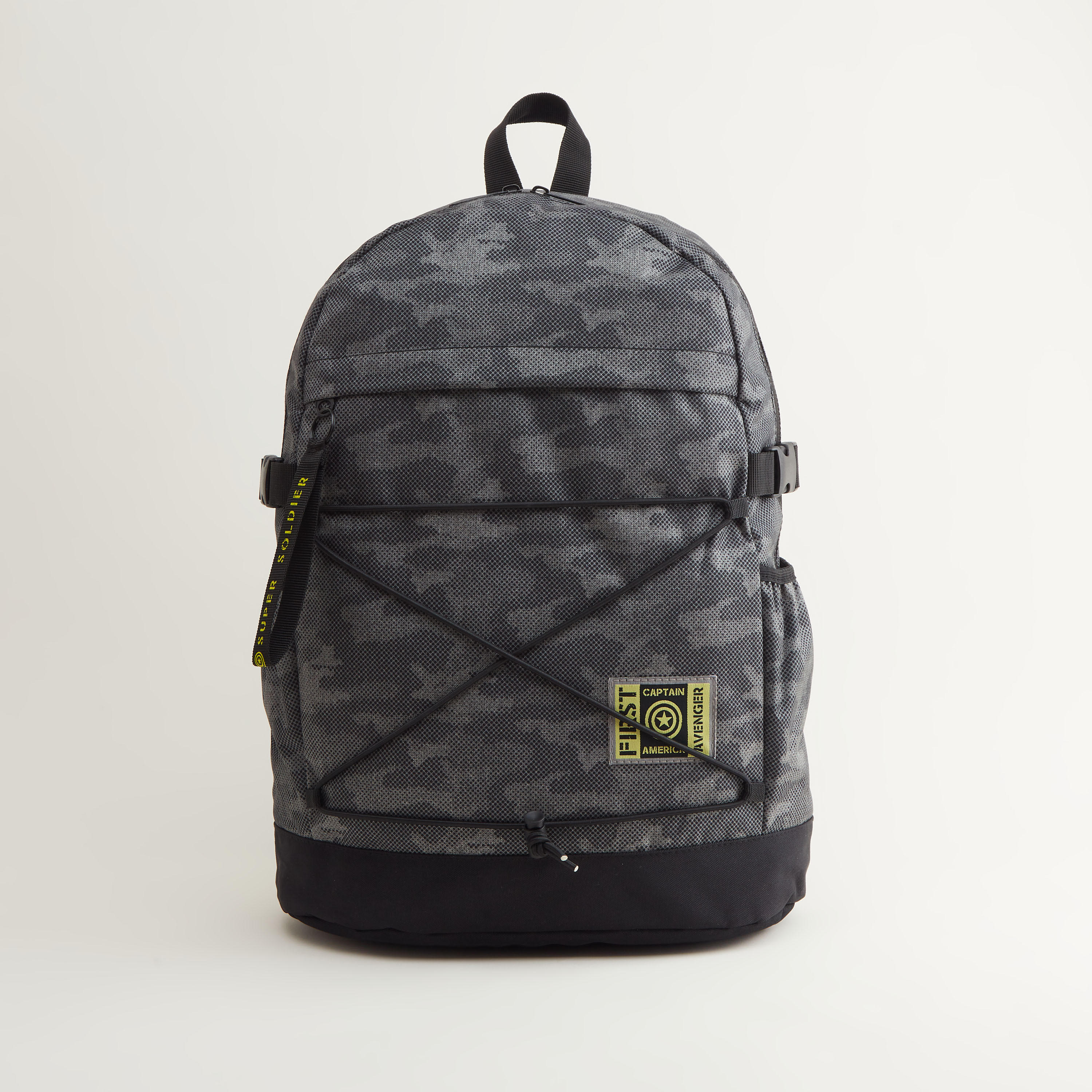 Captain America Print Backpack with Adjustable Straps-men-bags-image-1