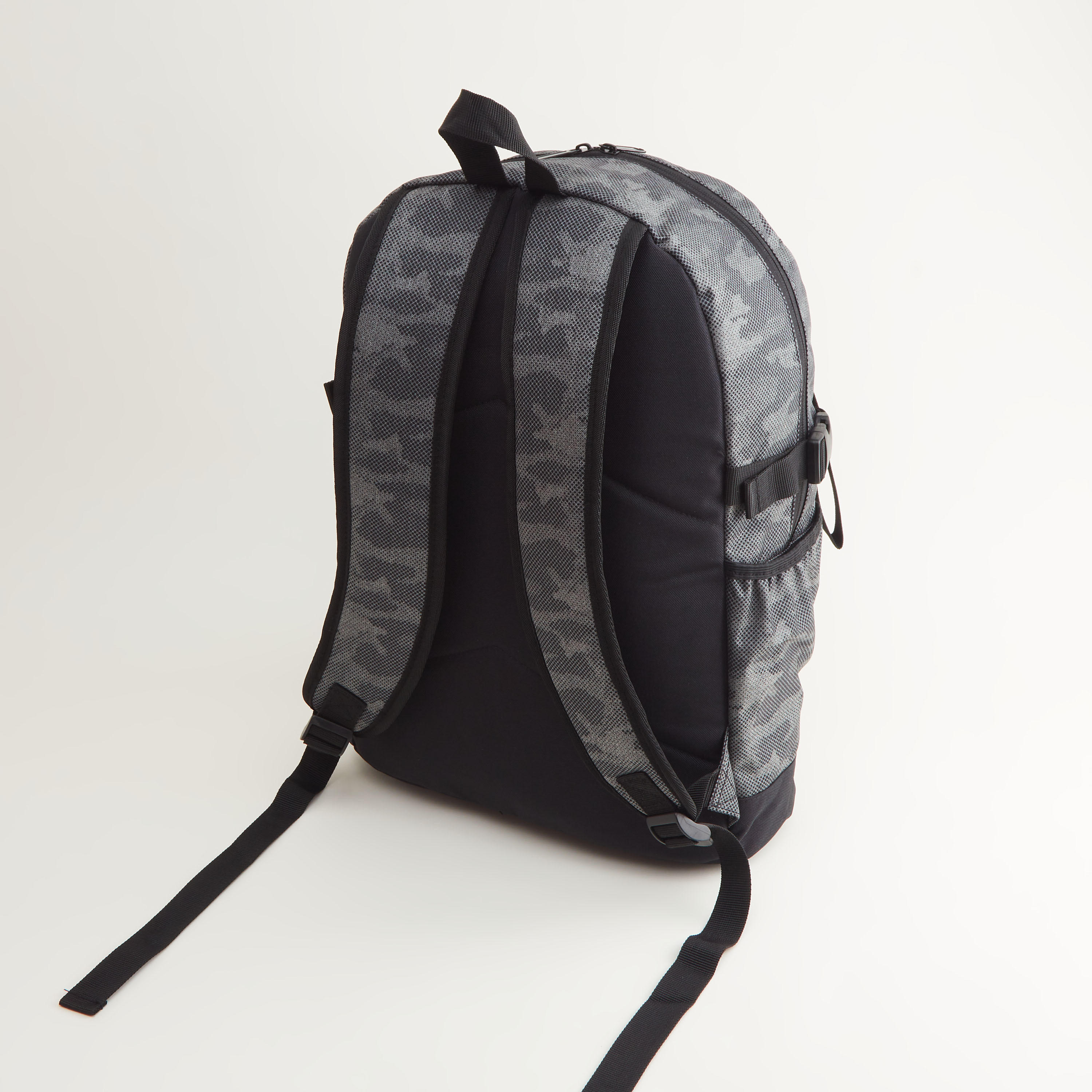 Captain America Print Backpack with Adjustable Straps-men-bags-image-4