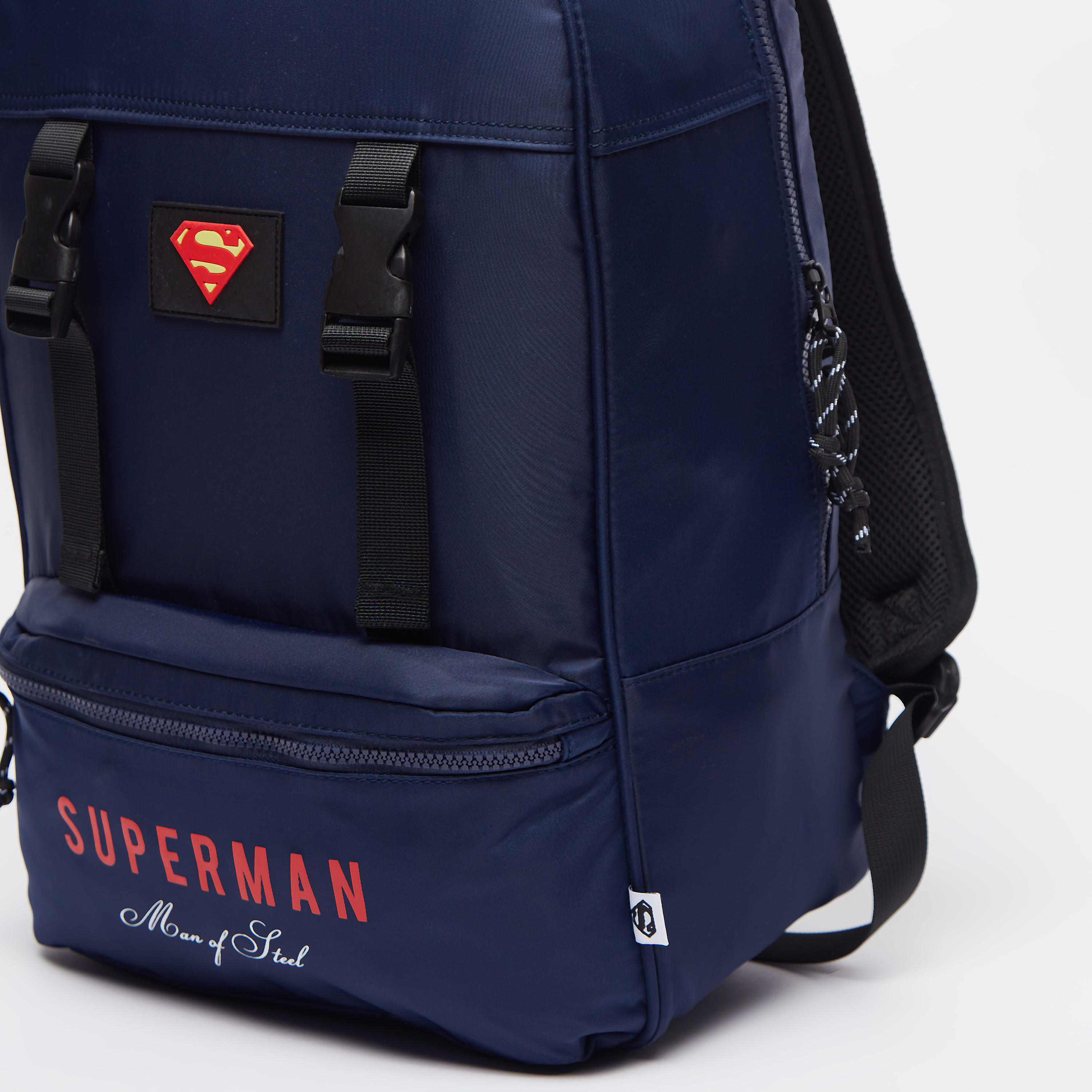 شنطة ظهر بحمّالات كتف قابلة للتعديل وطبعات سوبرمان-men-bags-image-3