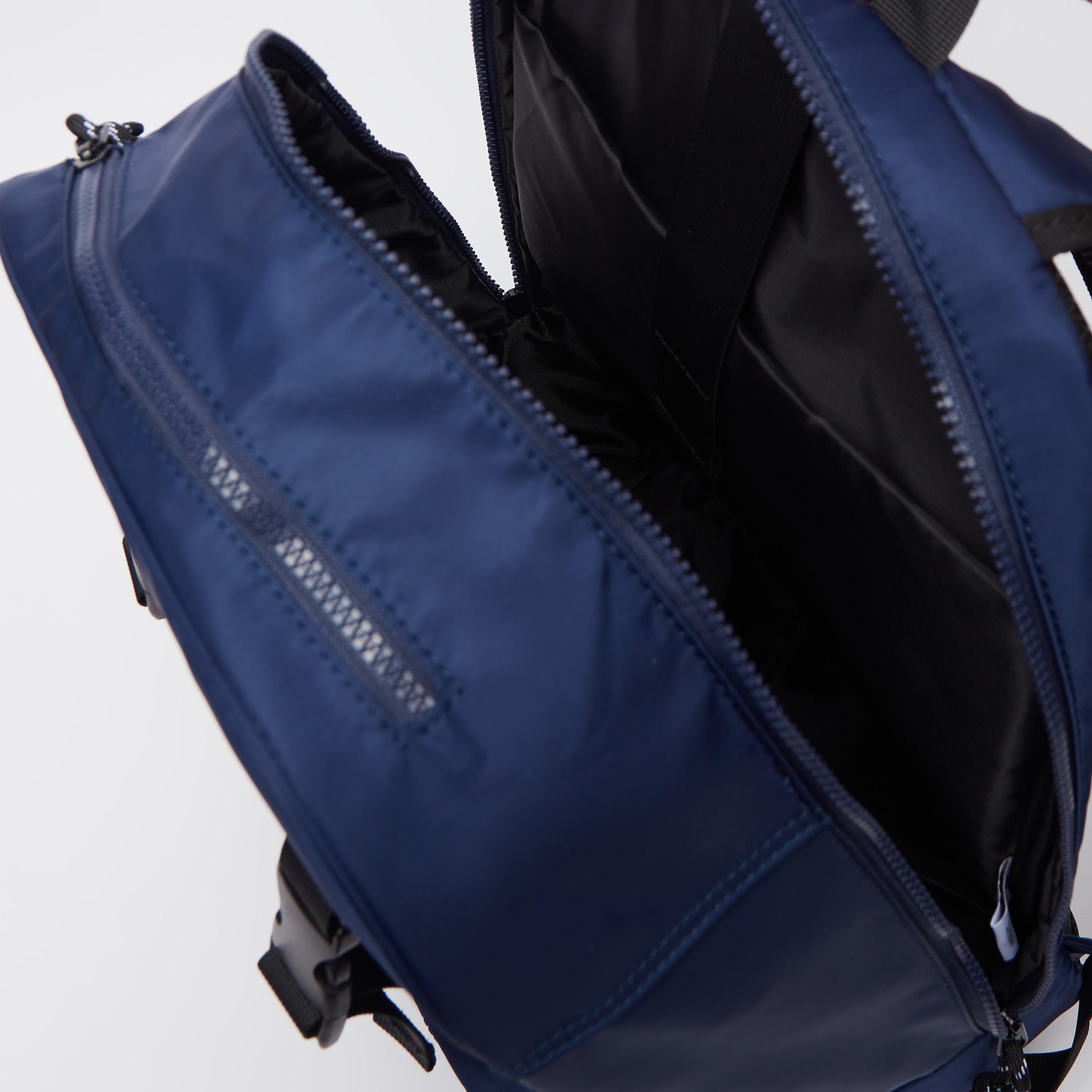 شنطة ظهر بحمّالات كتف قابلة للتعديل وطبعات سوبرمان-men-bags-image-1