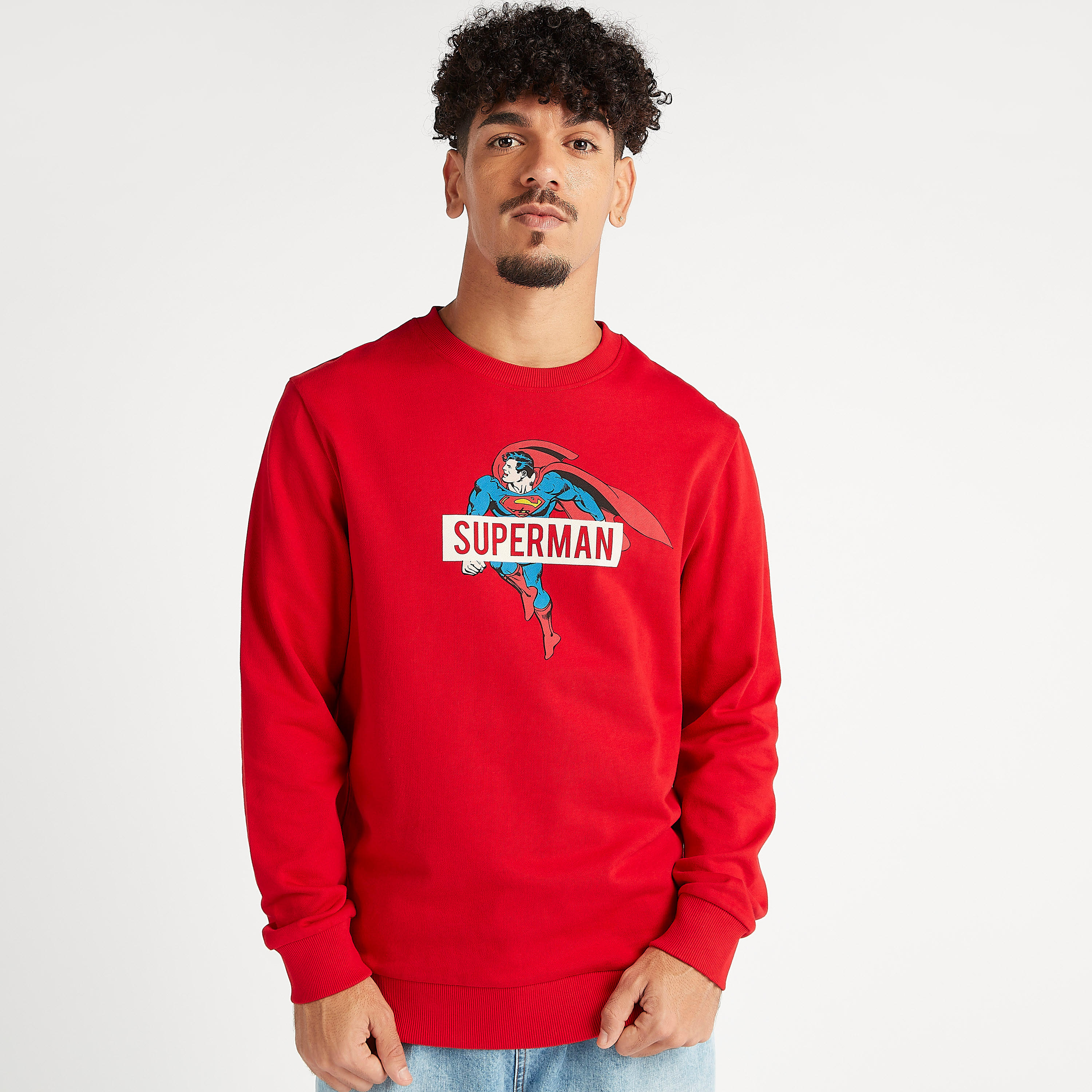 سويت شيرت مستدام بياقة ضيقة وأكمام طويلة وطبعات سوبر مان-men-winterwear-hoodiesandsweatshirts-image-1