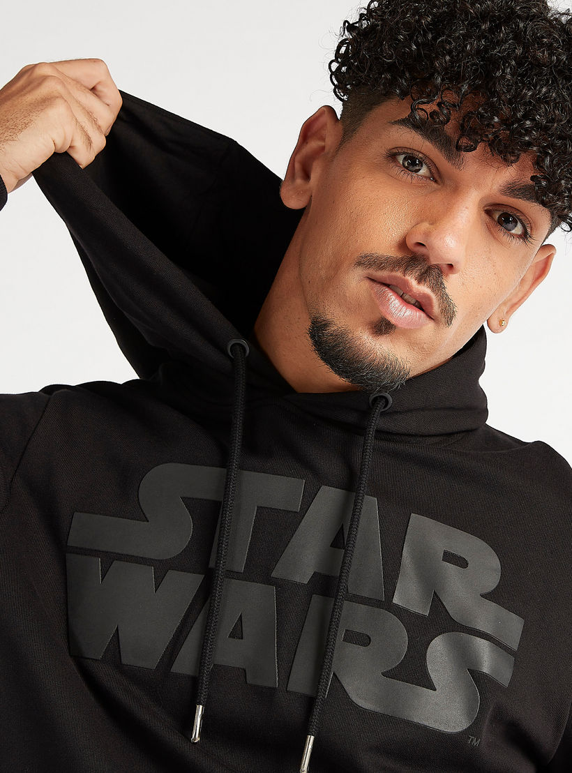 هودي مستدام بأكمام طويلة وجيوب وطبعات ستار وورز-men-winterwear-hoodiesandsweatshirts-image-2