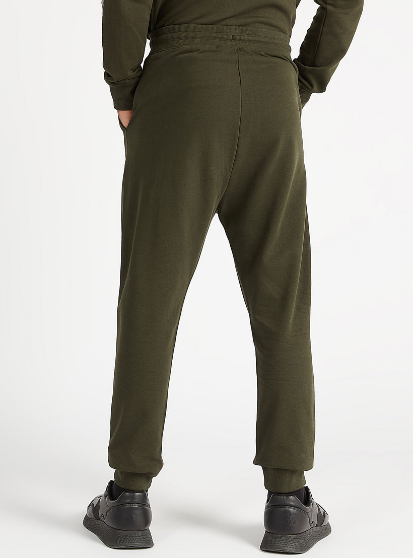 Sustainable Printed Mid-Rise Joggers with Drawstring Closure-men-clothing-bottoms-joggers-image-4