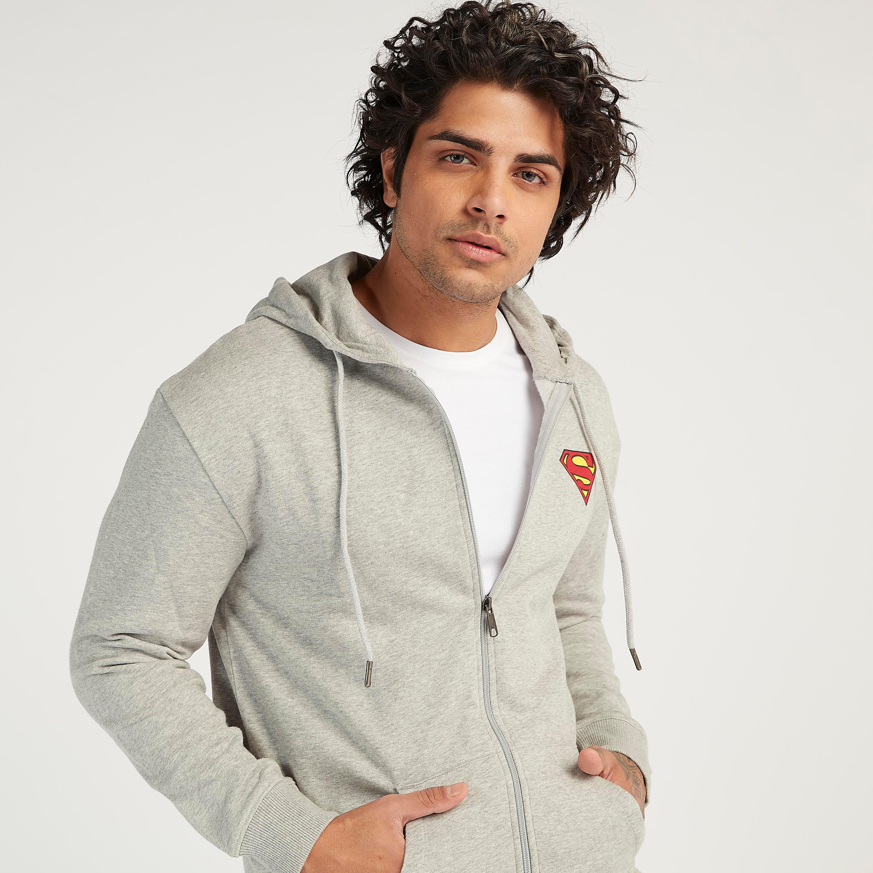 هودي مستدام بأكمام طويلة وجيوب وطبعات سوبر مان-men-winterwear-hoodiesandsweatshirts-image-1