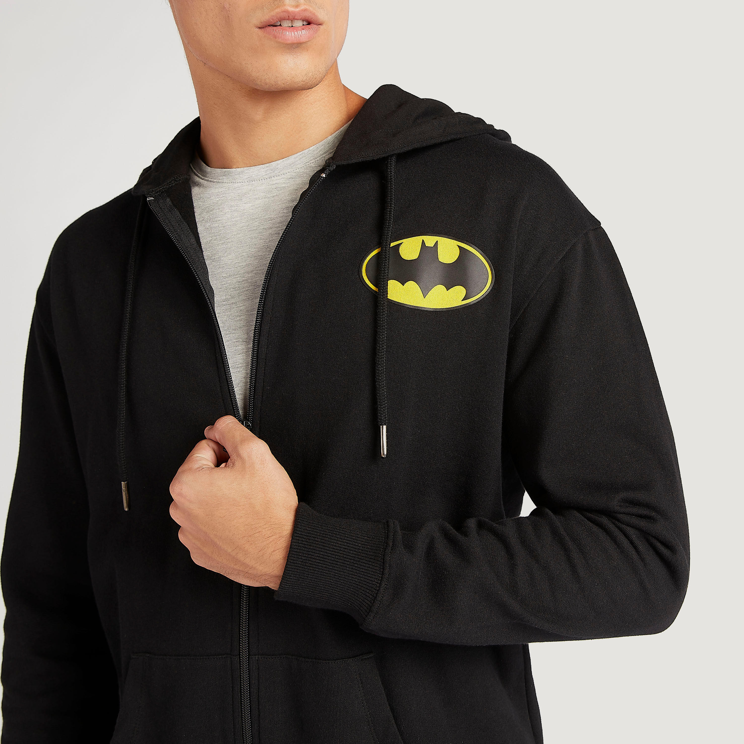 هودي مستدام بطبعات شعار وسحّاب وأكمام طويلة-men-winterwear-hoodiesandsweatshirts-image-3