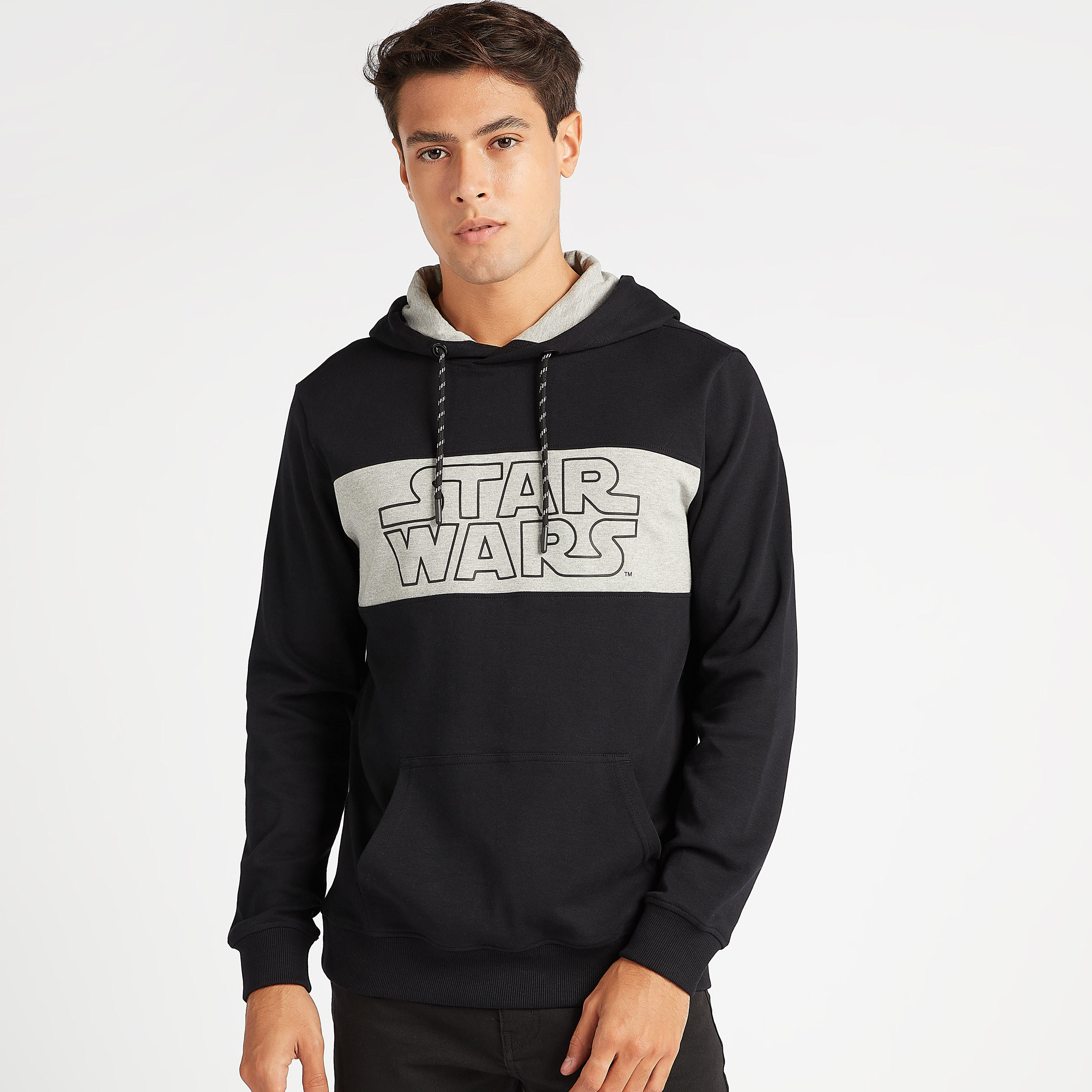 هودي مستدام بأكمام طويلة وجيوب وطبعات حرب النجوم-men-winterwear-hoodiesandsweatshirts-image-1