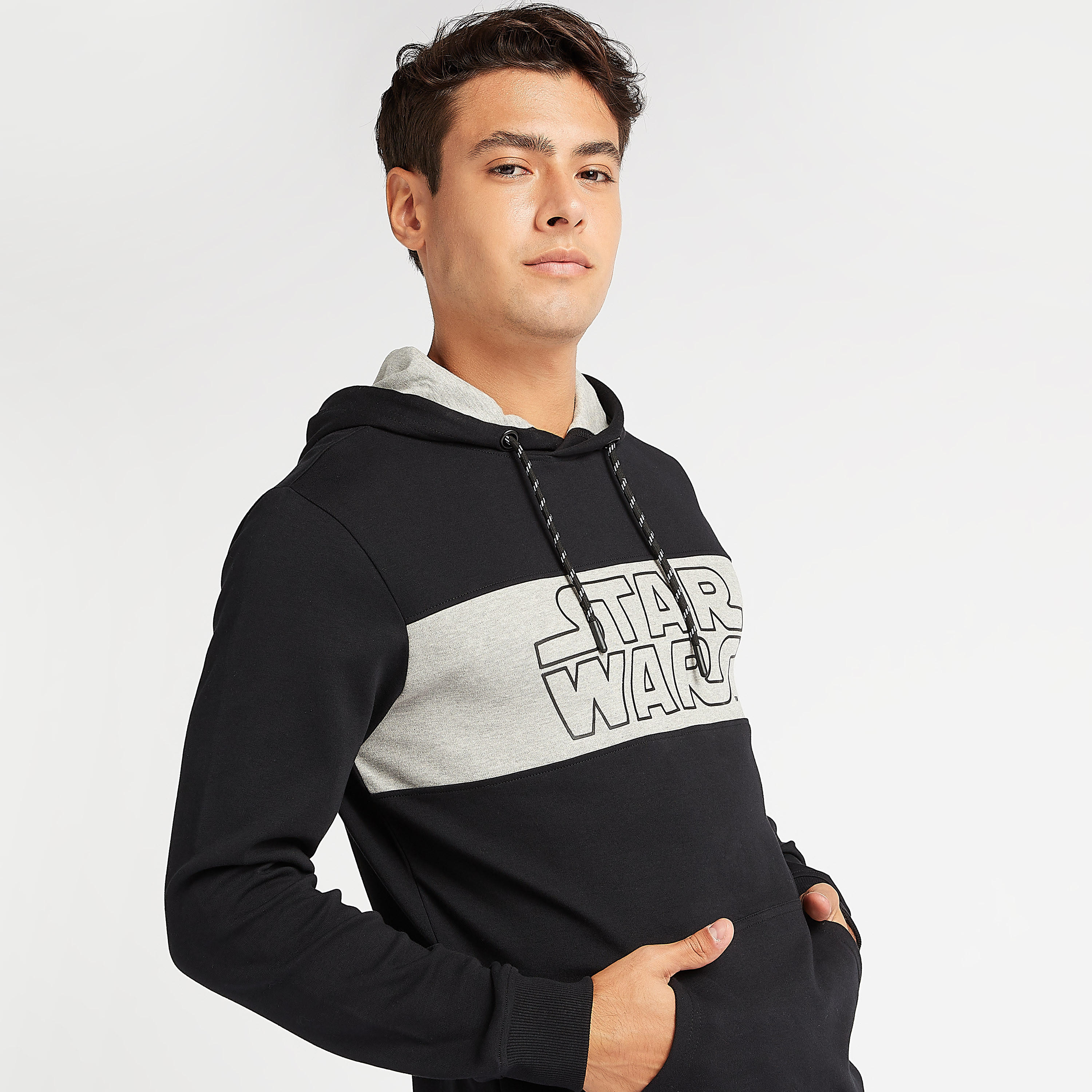 هودي مستدام بأكمام طويلة وجيوب وطبعات حرب النجوم-men-winterwear-hoodiesandsweatshirts-image-5