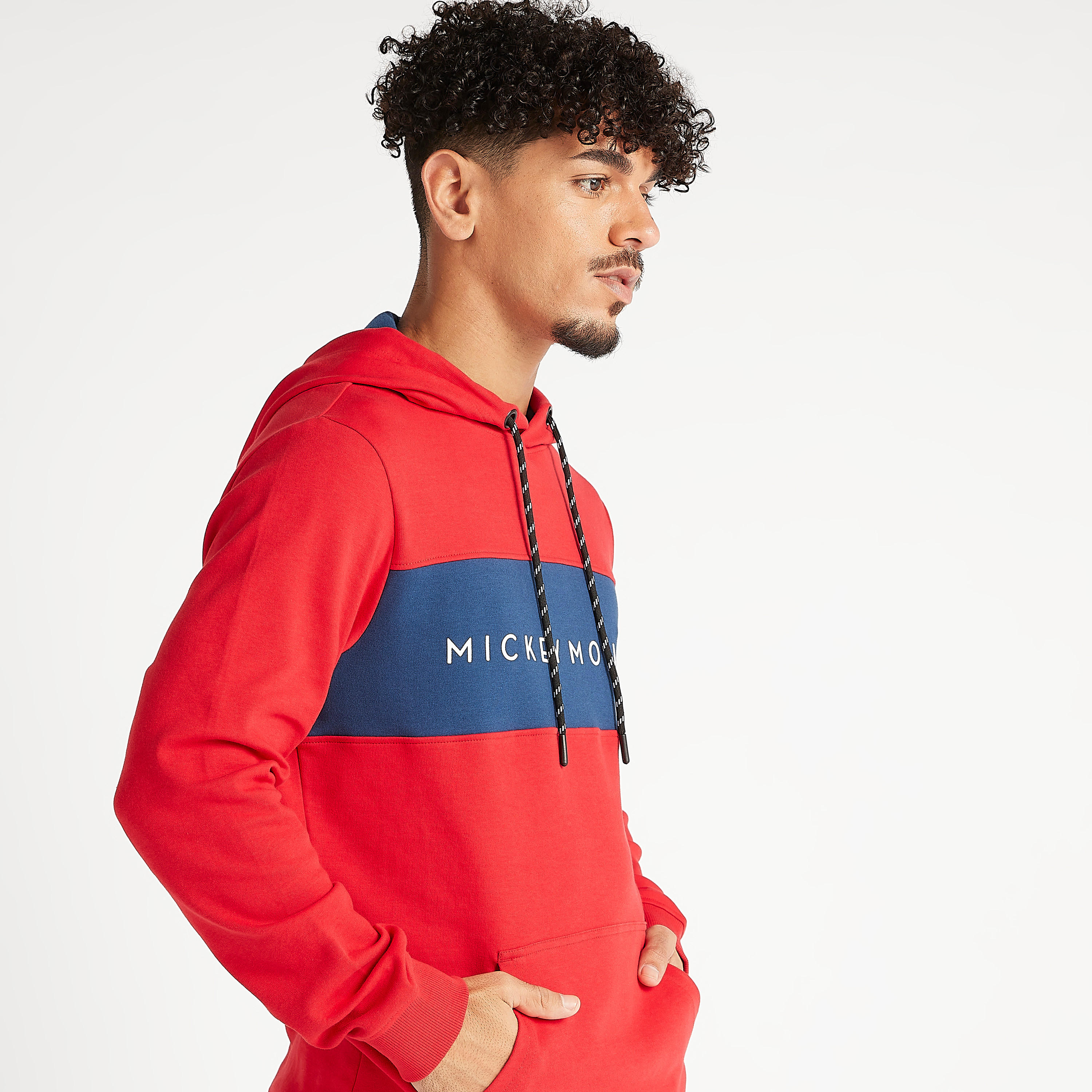 هودي مستدام بأكمام طويلة وجيوب وطبعات ميكي ماوس-men-winterwear-hoodiesandsweatshirts-image-4