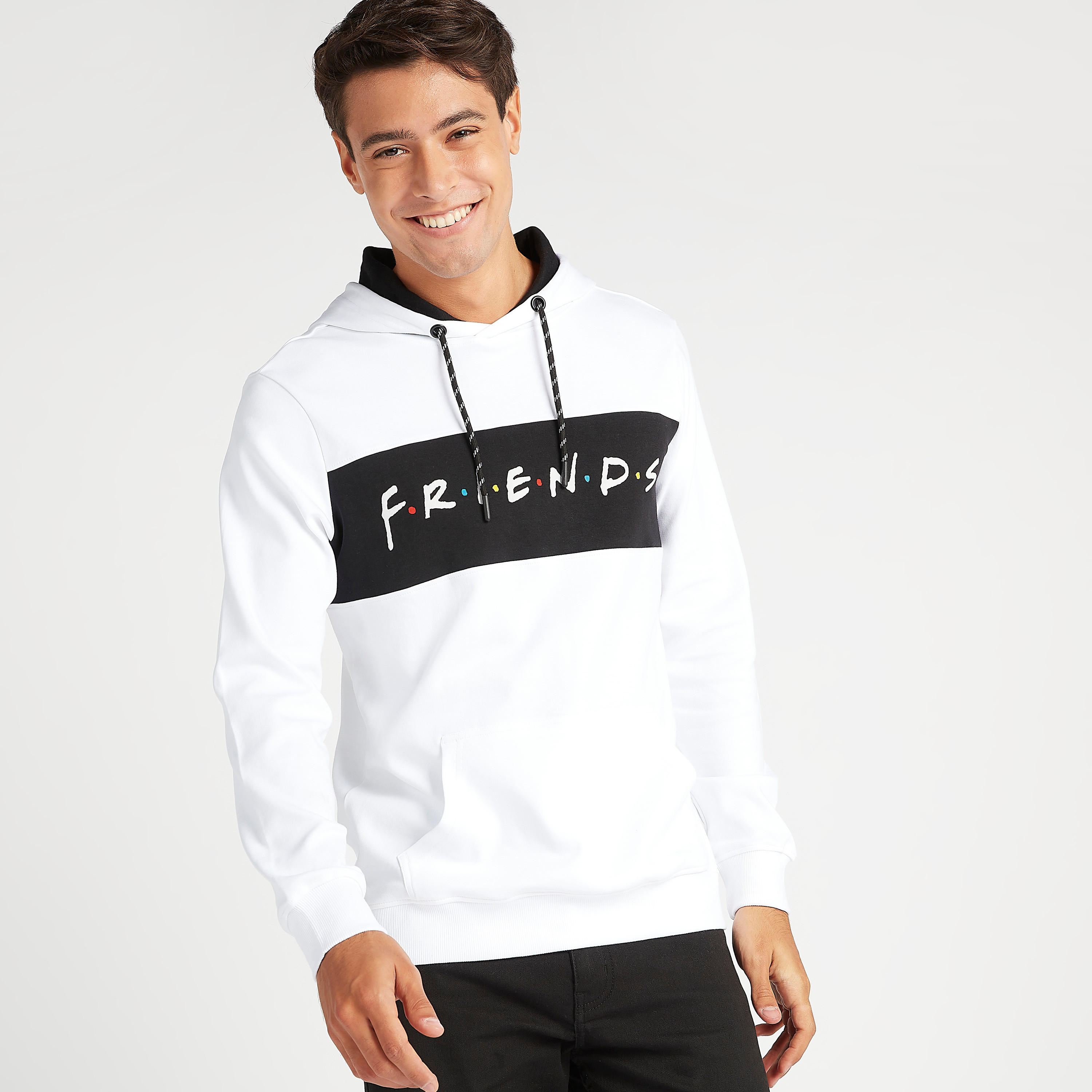 هودي مستدام بأكمام طويلة وطبعات شعار-men-winterwear-hoodiesandsweatshirts-image-6