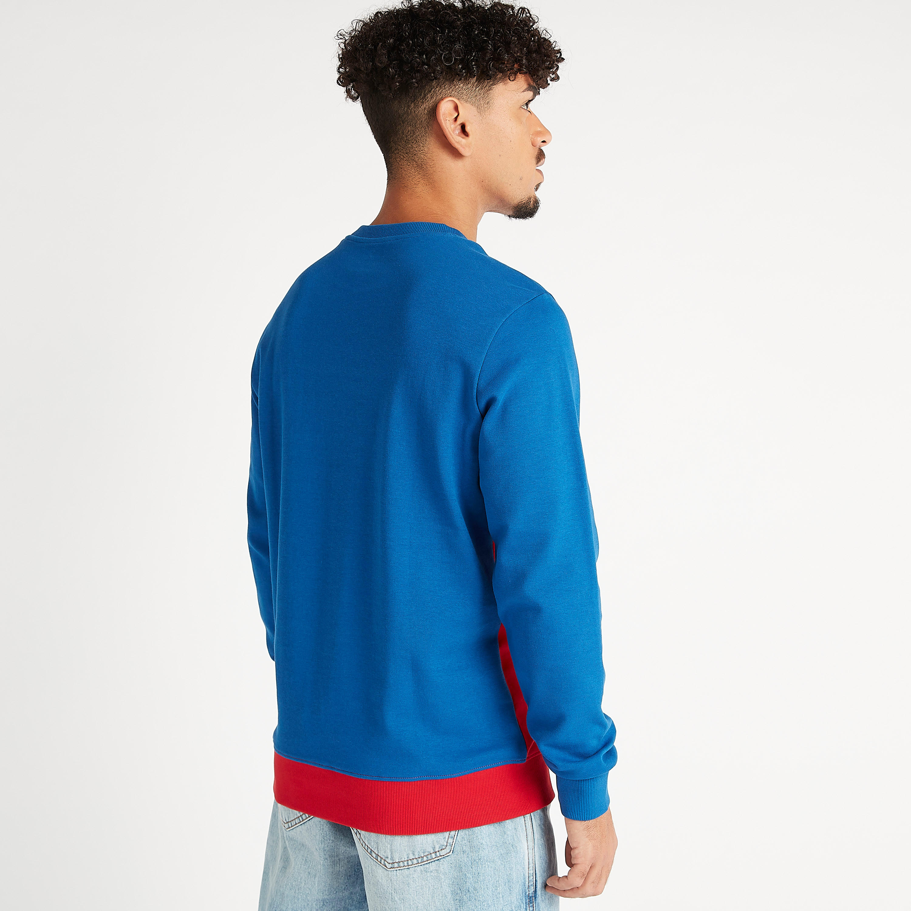 سويت شيرت مستدام بياقة ضيقة وأكمام طويلة وطبعات ناسا-men-winterwear-hoodiesandsweatshirts-image-1