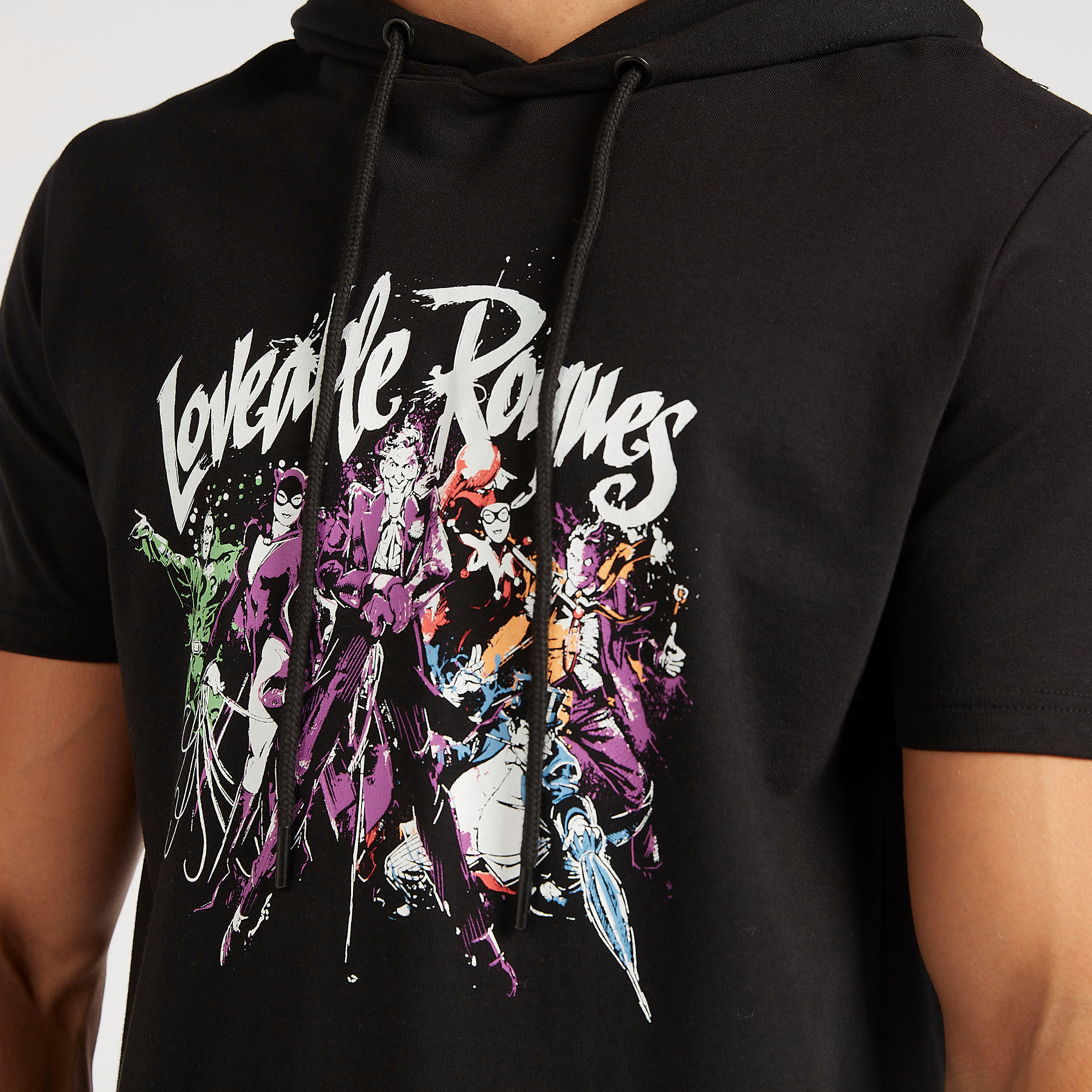 تيشيرت بطبعات وقبّعة وأكمام قصيرة-men-clothing-tshirtsandpolos-tshirts-image-2
