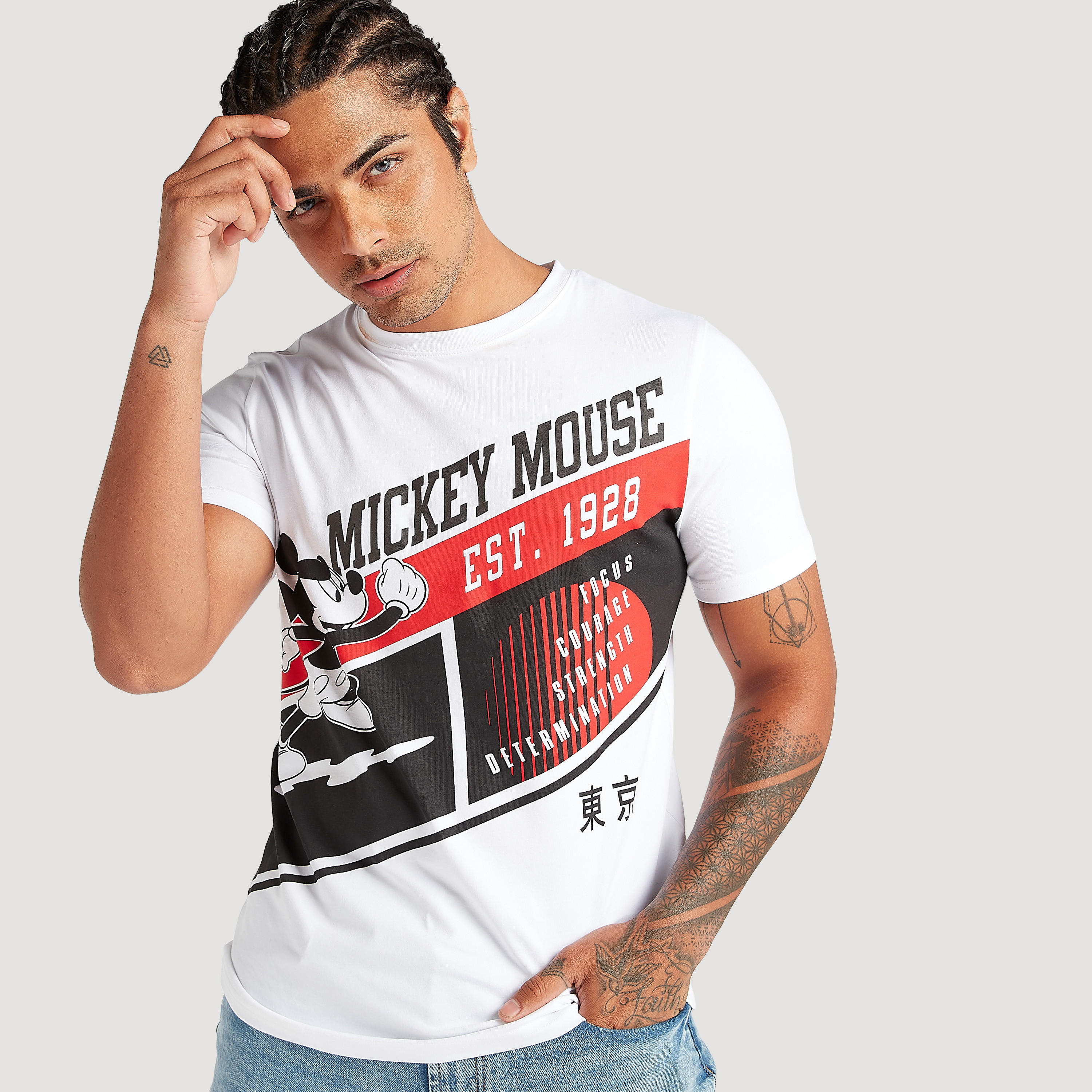 تيشيرت بياقة ضيّقة وأكمام قصيرة وطبعات ميكي ماوس-men-clothing-tshirtsandpolos-tshirts-image-1