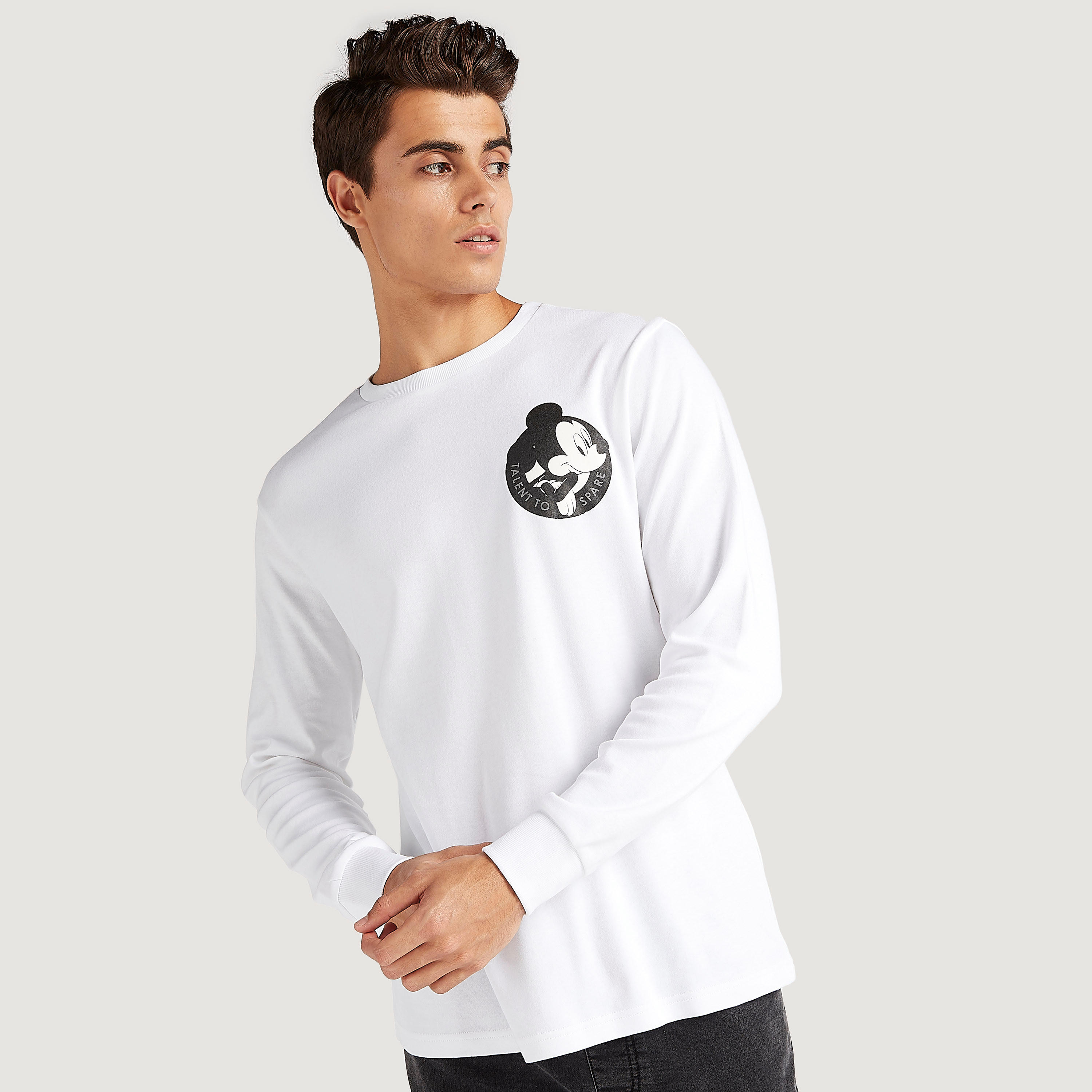تيشيرت بأكمام طويلة وطبعات ميكي ماوس-men-clothing-tshirtsandpolos-tshirts-image-6