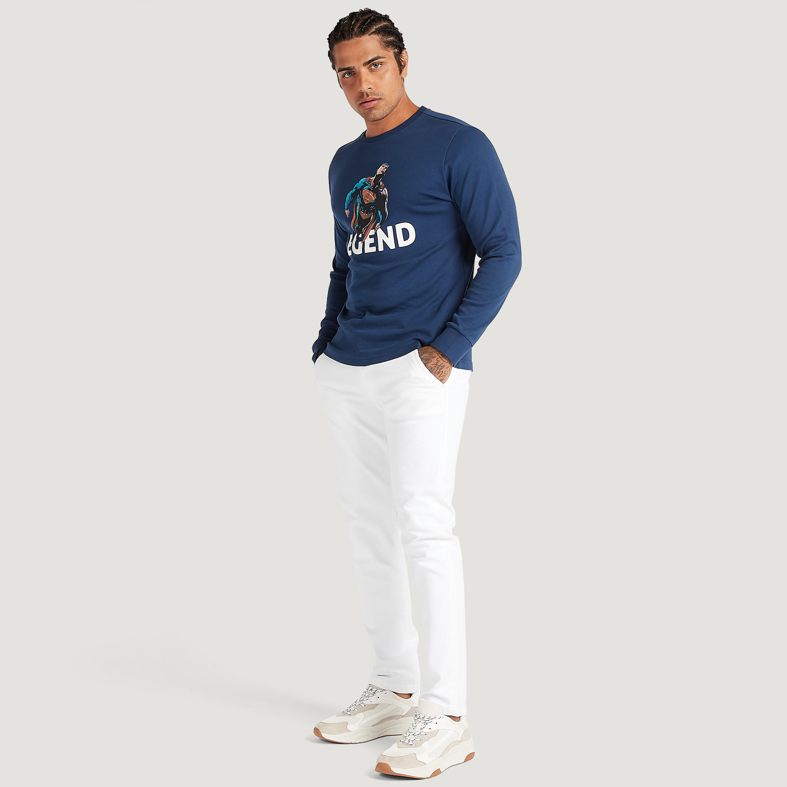 سويت شيرت بياقة ضيقة وأكمام طويلة وطبعات سوبر مان-men-winterwear-hoodiesandsweatshirts-image-2