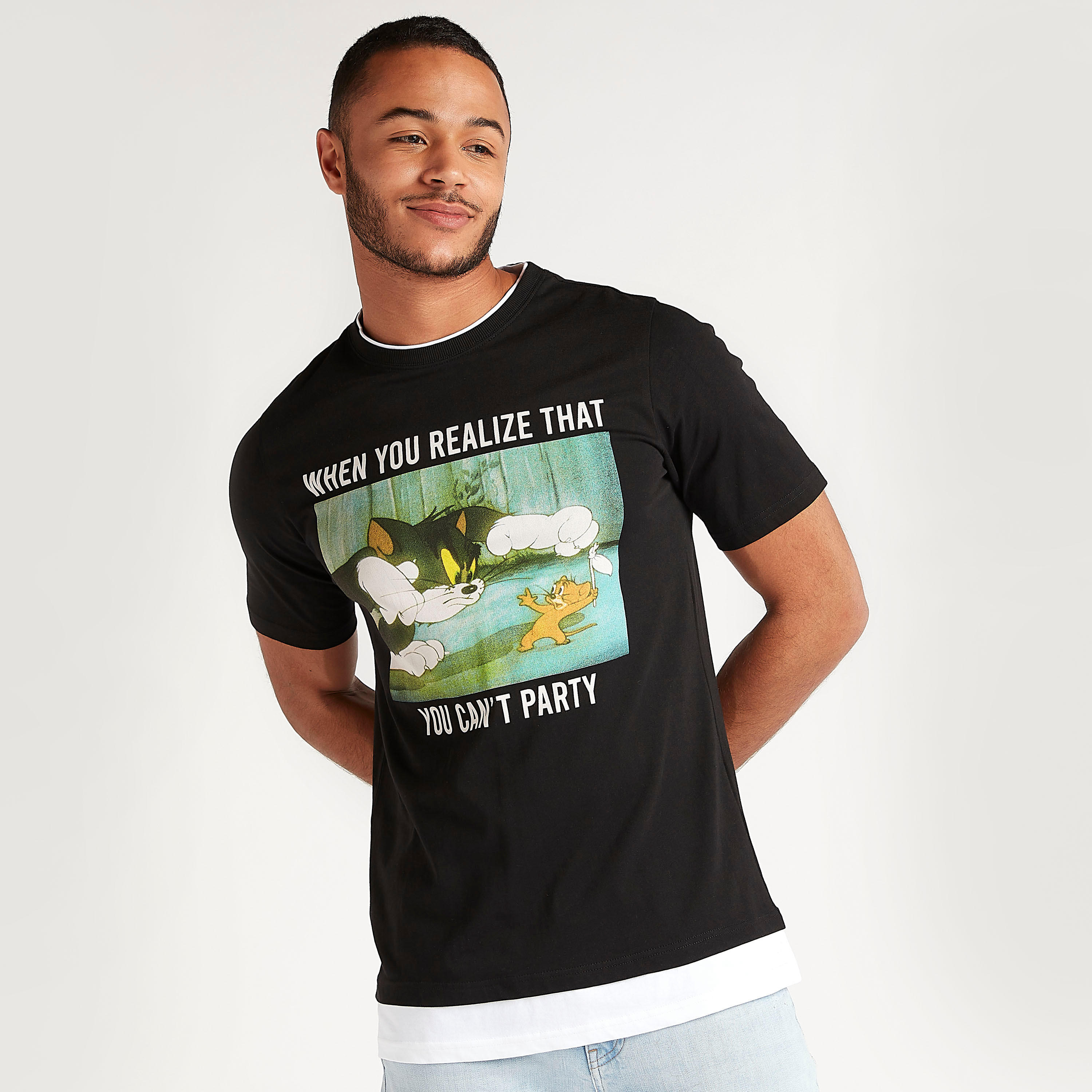 تيشيرت بأكمام قصيرة وطبعات توم أند جيري-men-clothing-tshirtsandpolos-tshirts-image-1
