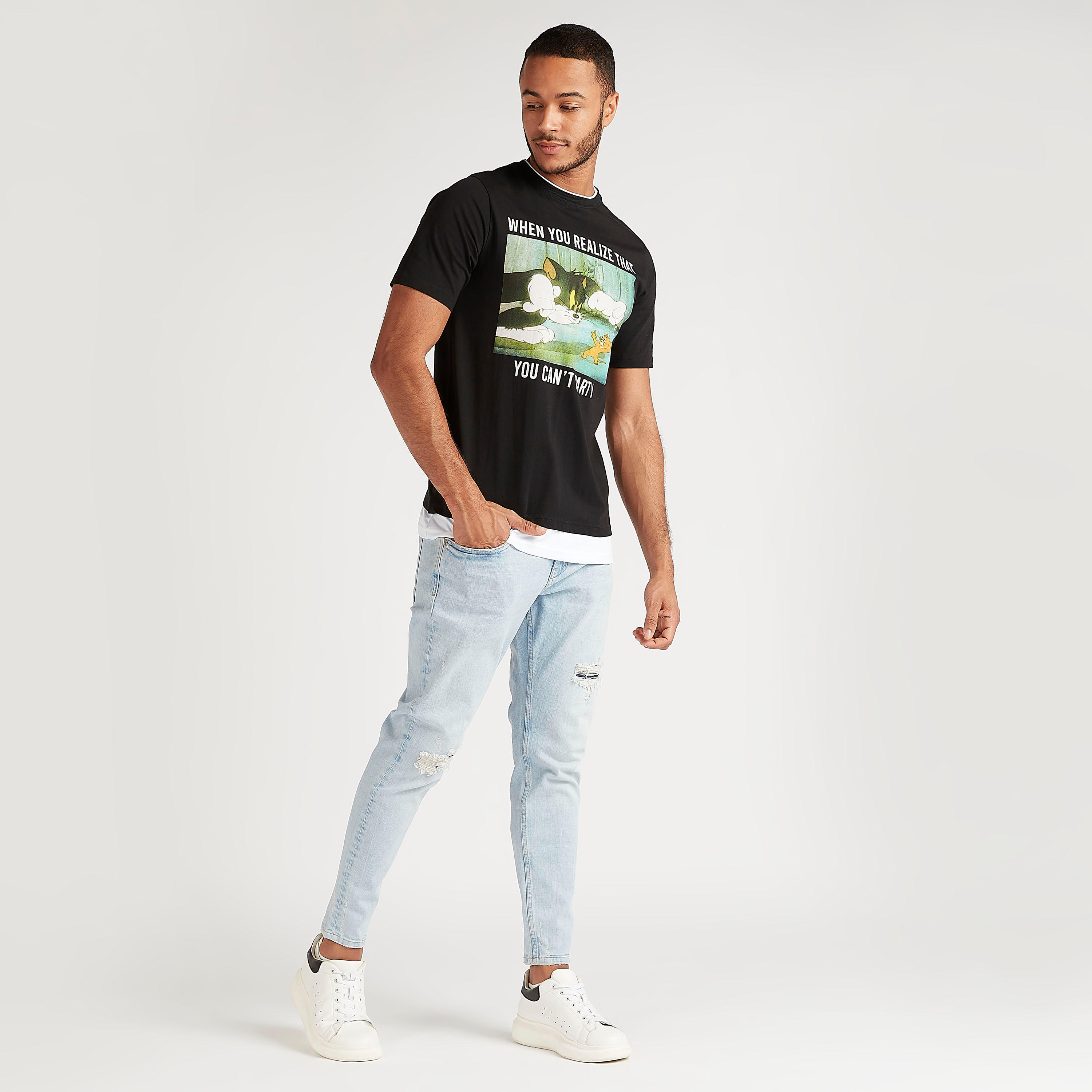 تيشيرت بأكمام قصيرة وطبعات توم أند جيري-men-clothing-tshirtsandpolos-tshirts-image-2