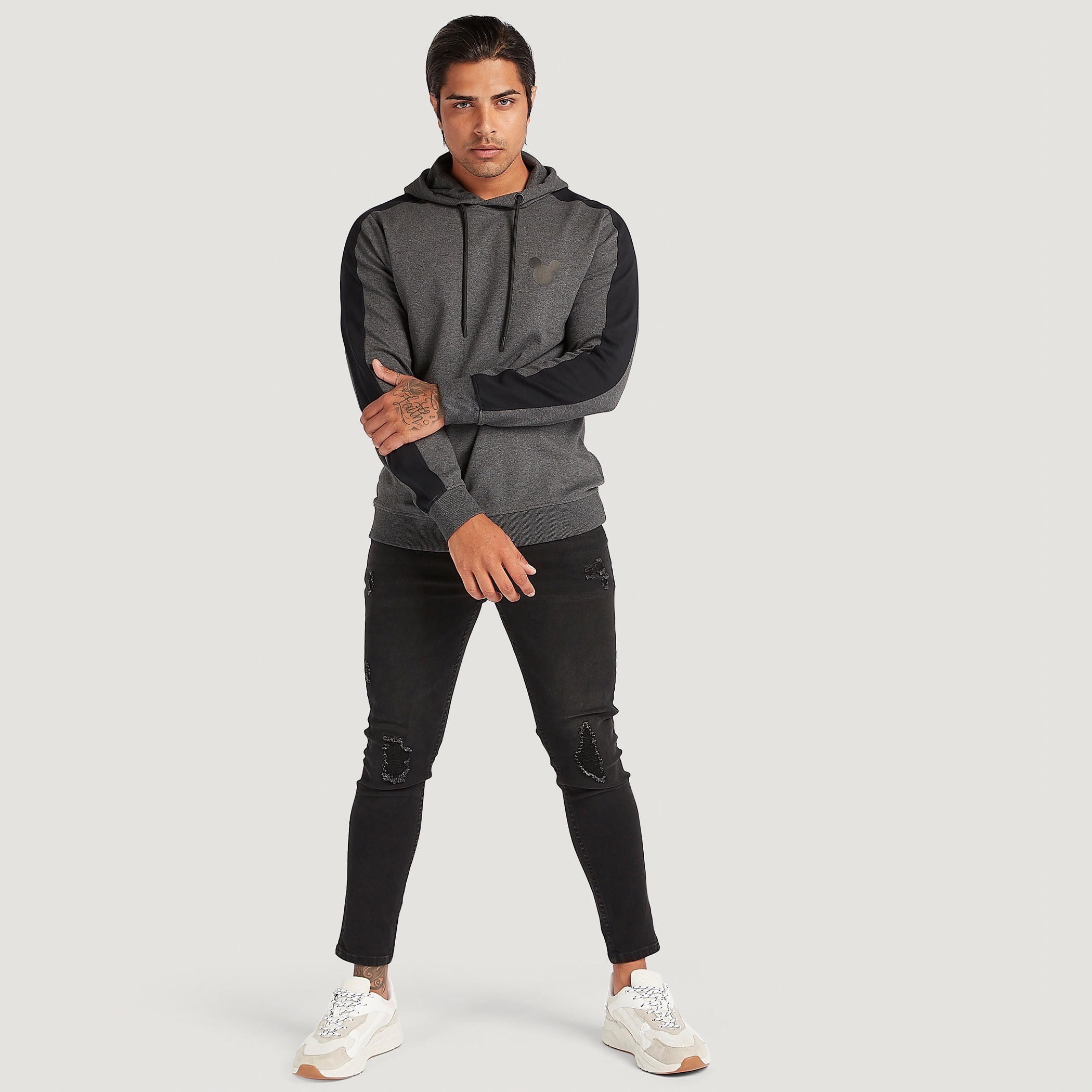 هودي سادة بأكمام طويلة-men-winterwear-hoodiesandsweatshirts-image-5